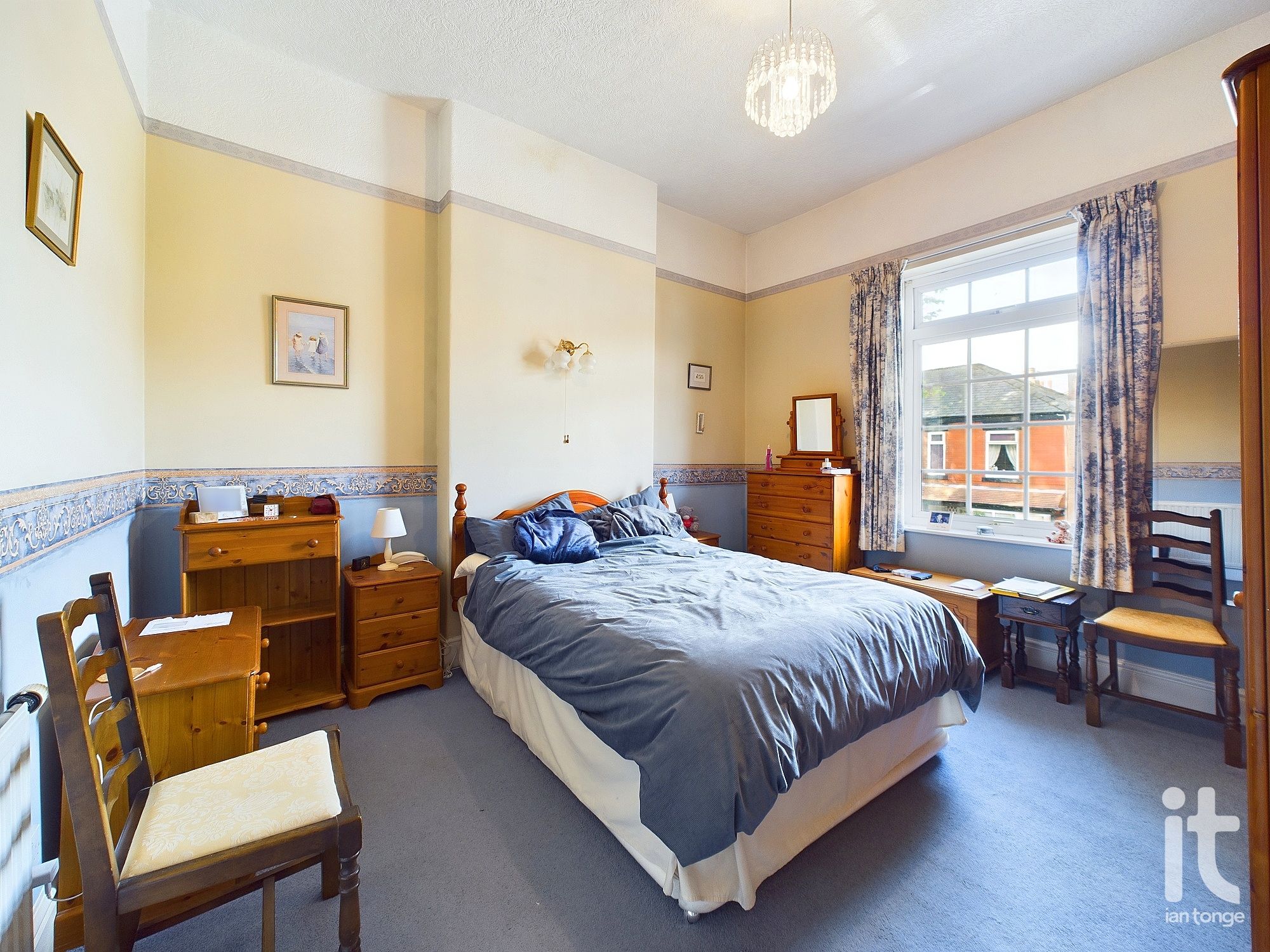 3 bedroom semi-detached house SSTC in Stockport - Photograph 18.