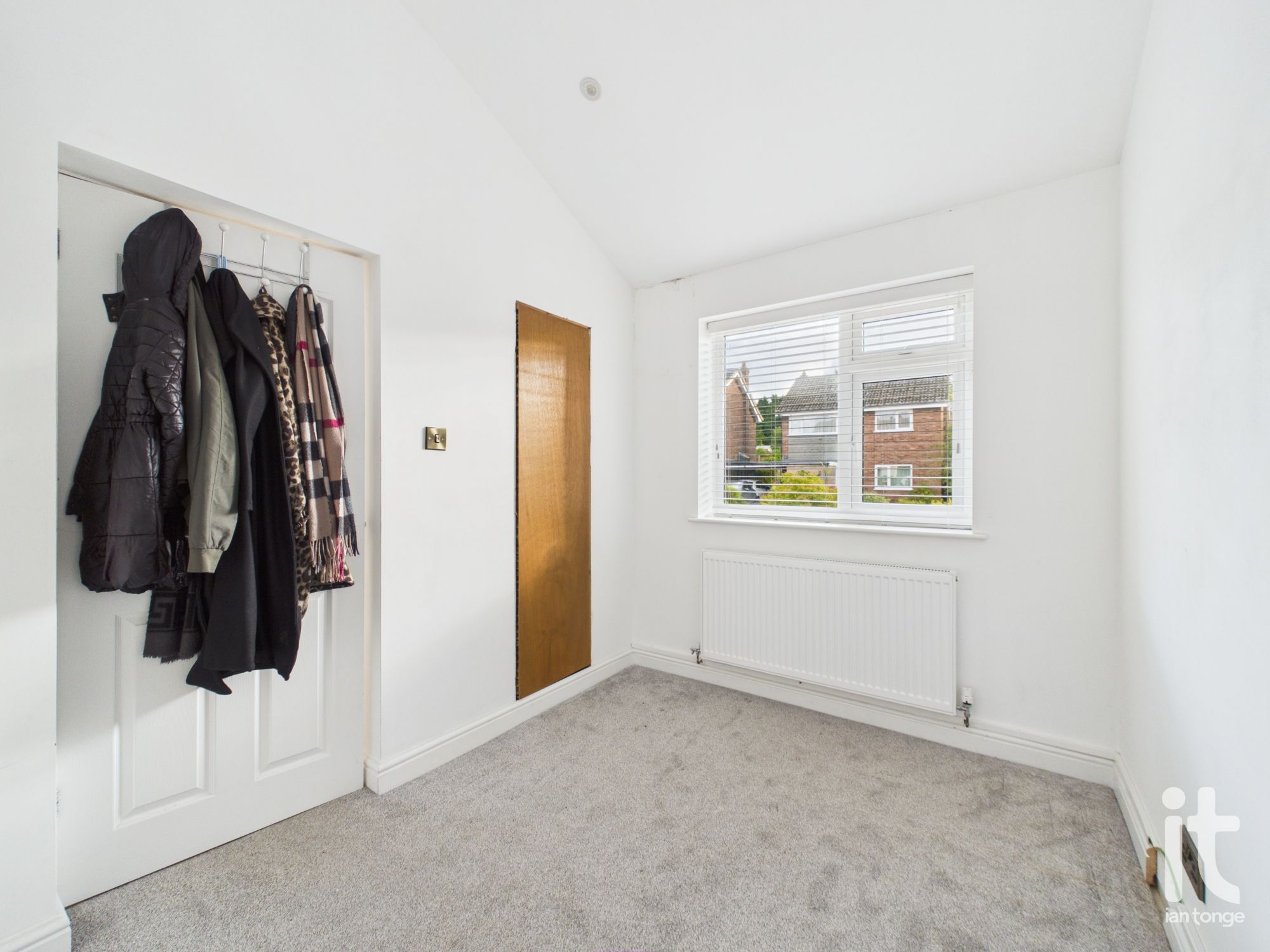 4 bedroom detached house For Sale in Stockport - Photograph 24.