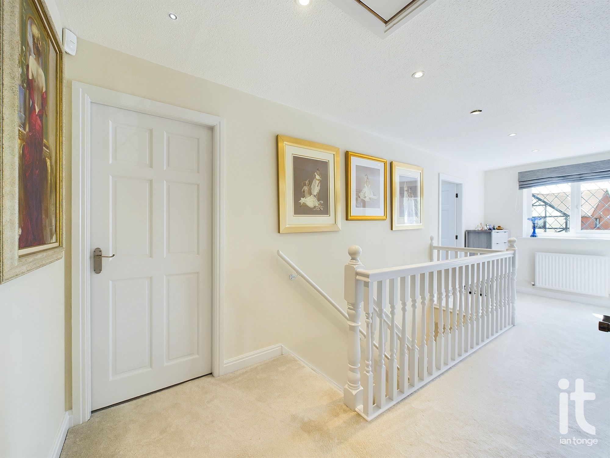 5 bedroom detached house Sold in Stockport - Photograph 44.