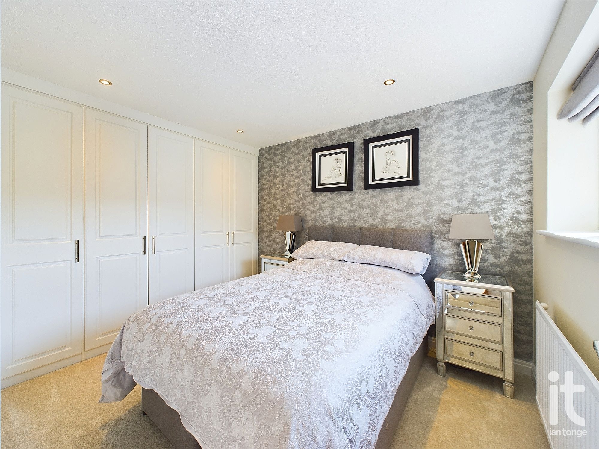 5 bedroom detached house Sold in Stockport - Photograph 54.