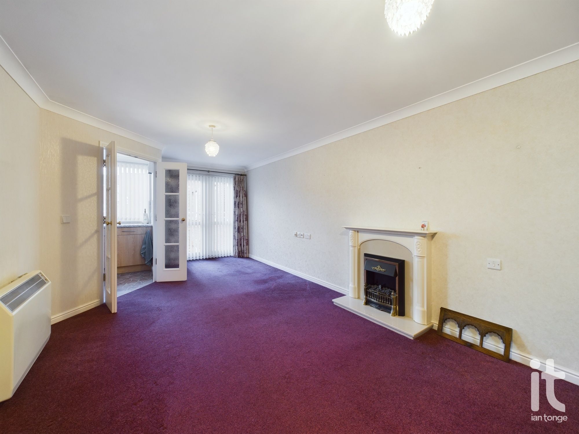 1 bedroom flat flat/apartment For Sale in Stockport - Photograph 4.