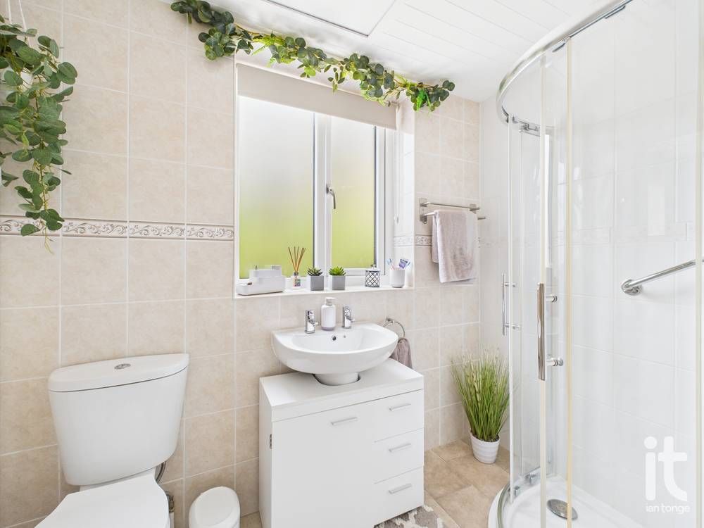 2 bedroom semi-detached bungalow Sold in Stockport - Photograph 11.