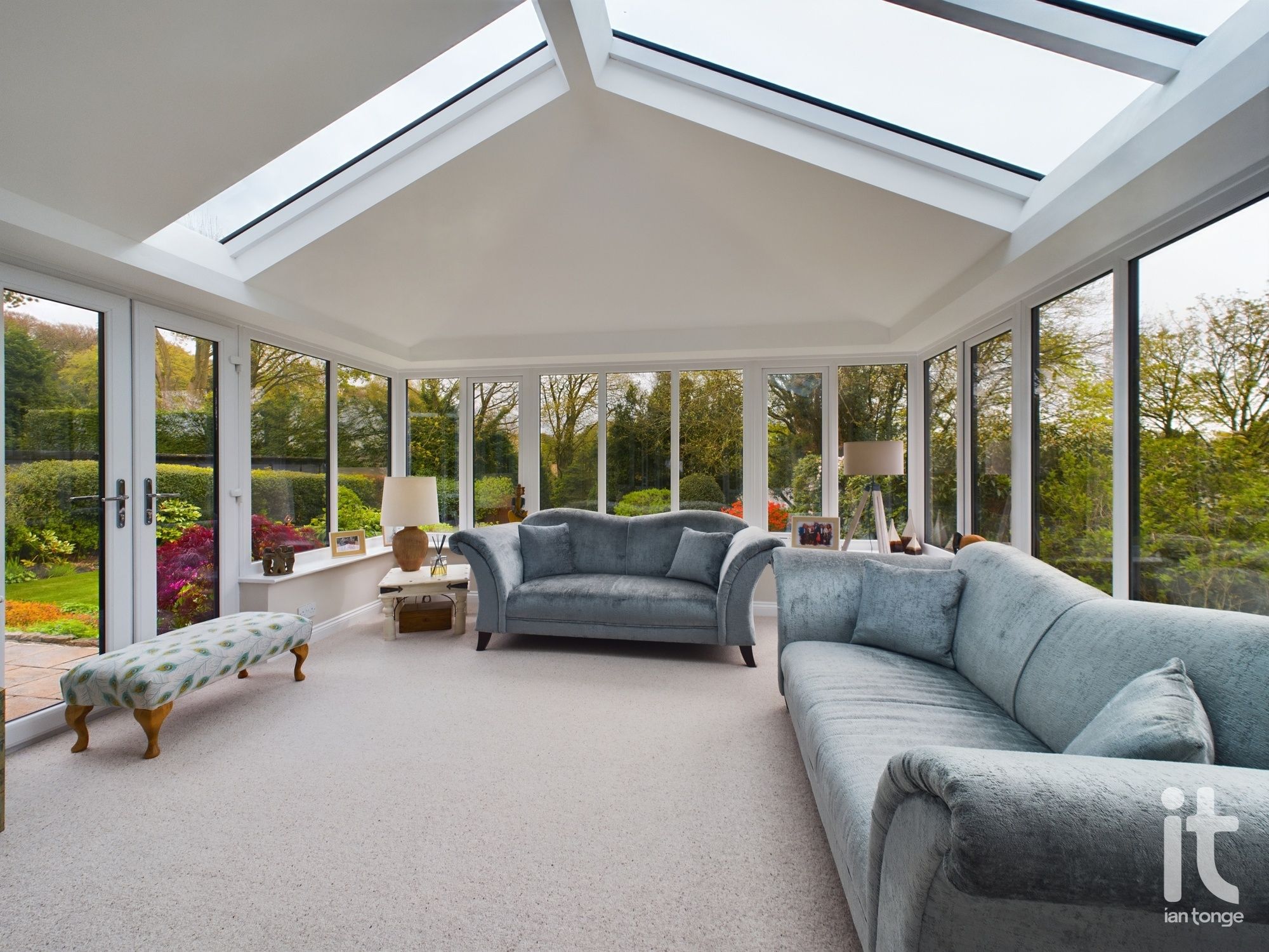 4 bedroom detached house Under Offer in Stockport - Photograph 32.