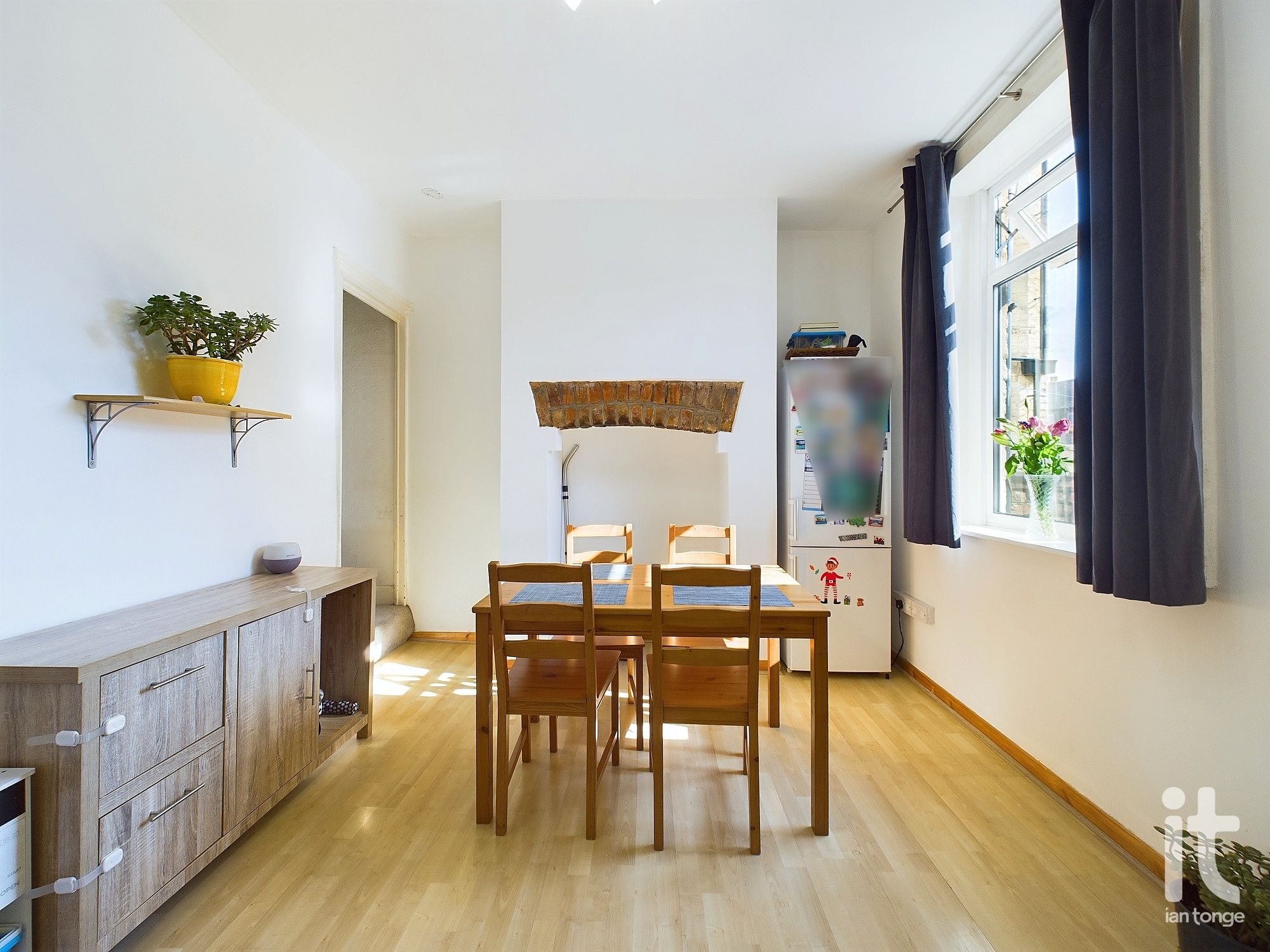 2 bedroom mid terraced house SSTC in Stockport - Photograph 11.