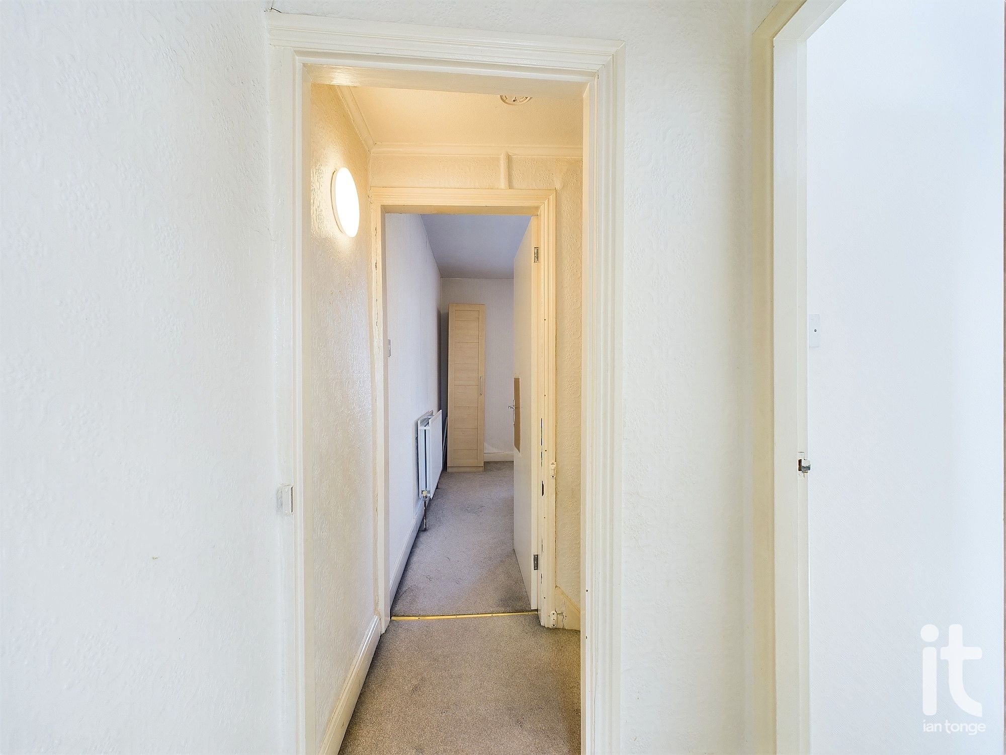2 bedroom mid terraced house SSTC in Stockport - Photograph 20.