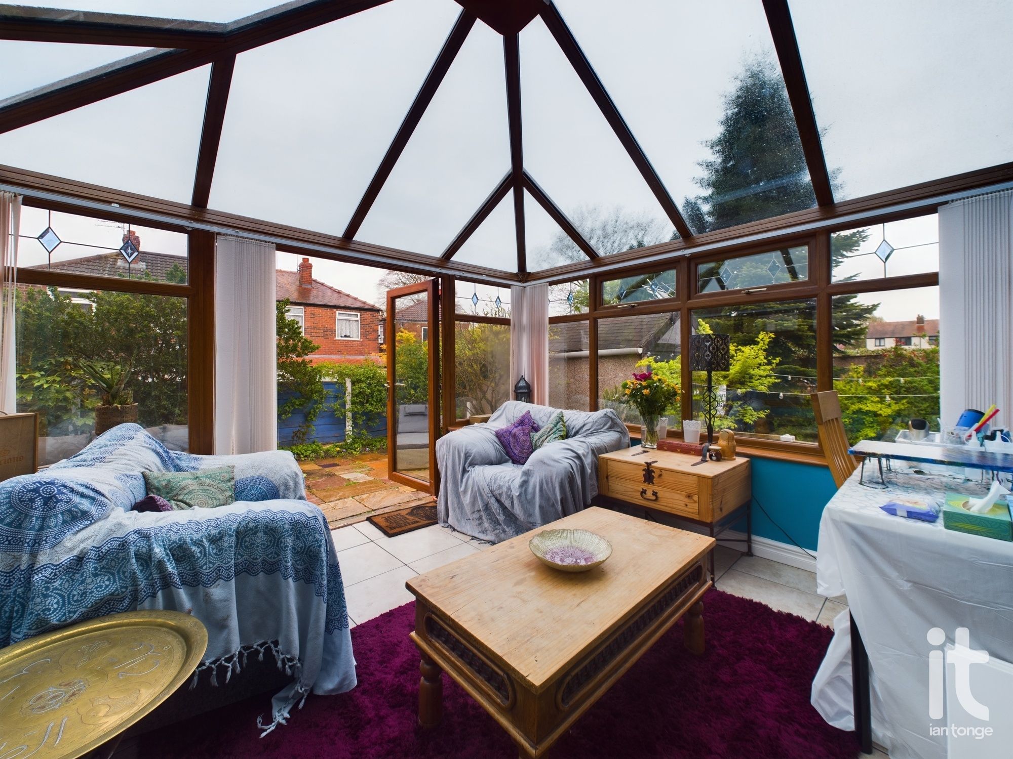 3 bedroom semi-detached house Sold in Stockport - Photograph 10.