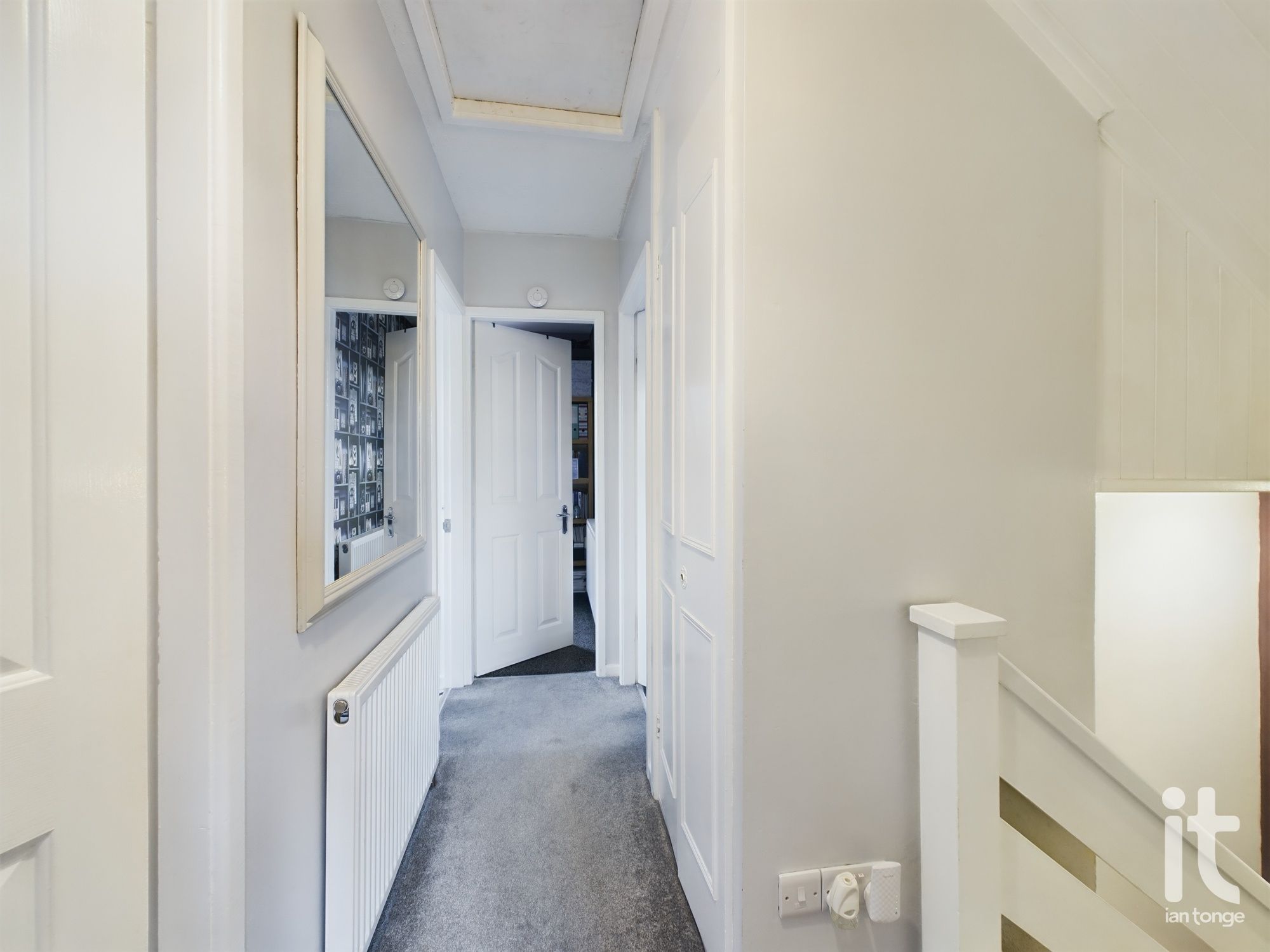 3 bedroom semi-detached house Sold in Stockport - Photograph 11.