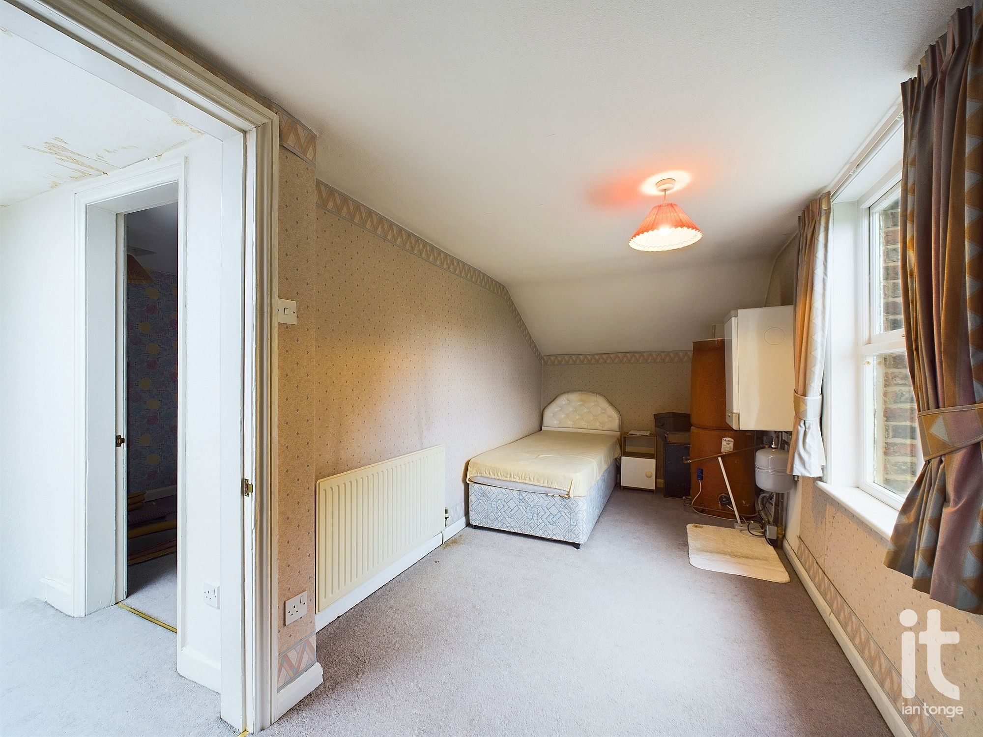 4 bedroom semi-detached house Under Offer in Stockport - Photograph 45.