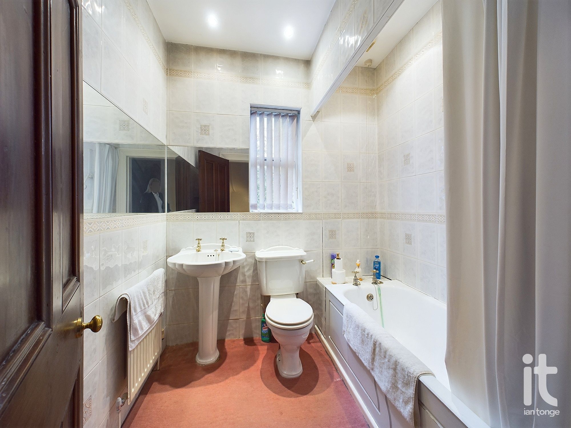 4 bedroom semi-detached house Under Offer in Stockport - Photograph 34.