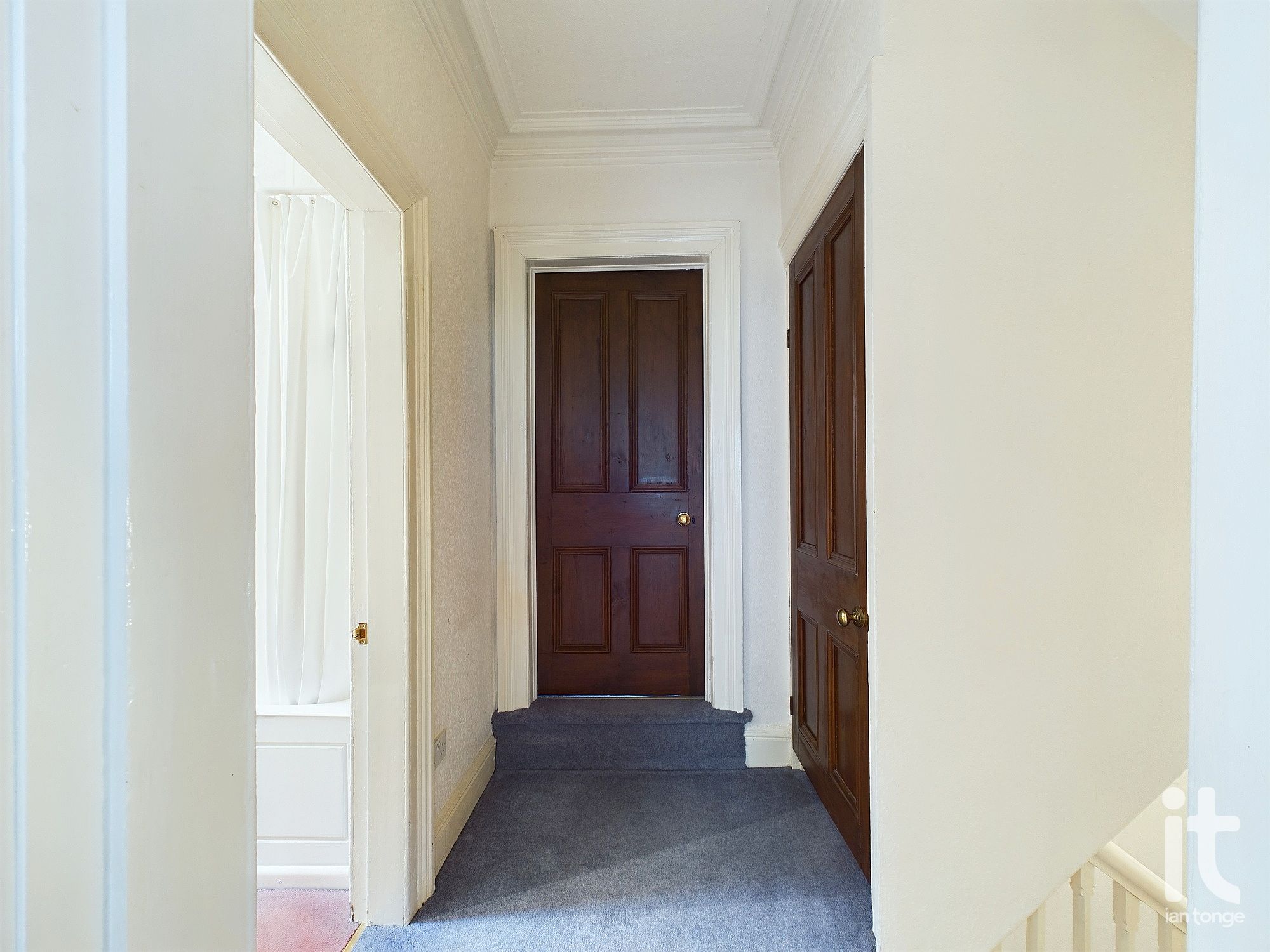 4 bedroom semi-detached house Under Offer in Stockport - Photograph 25.