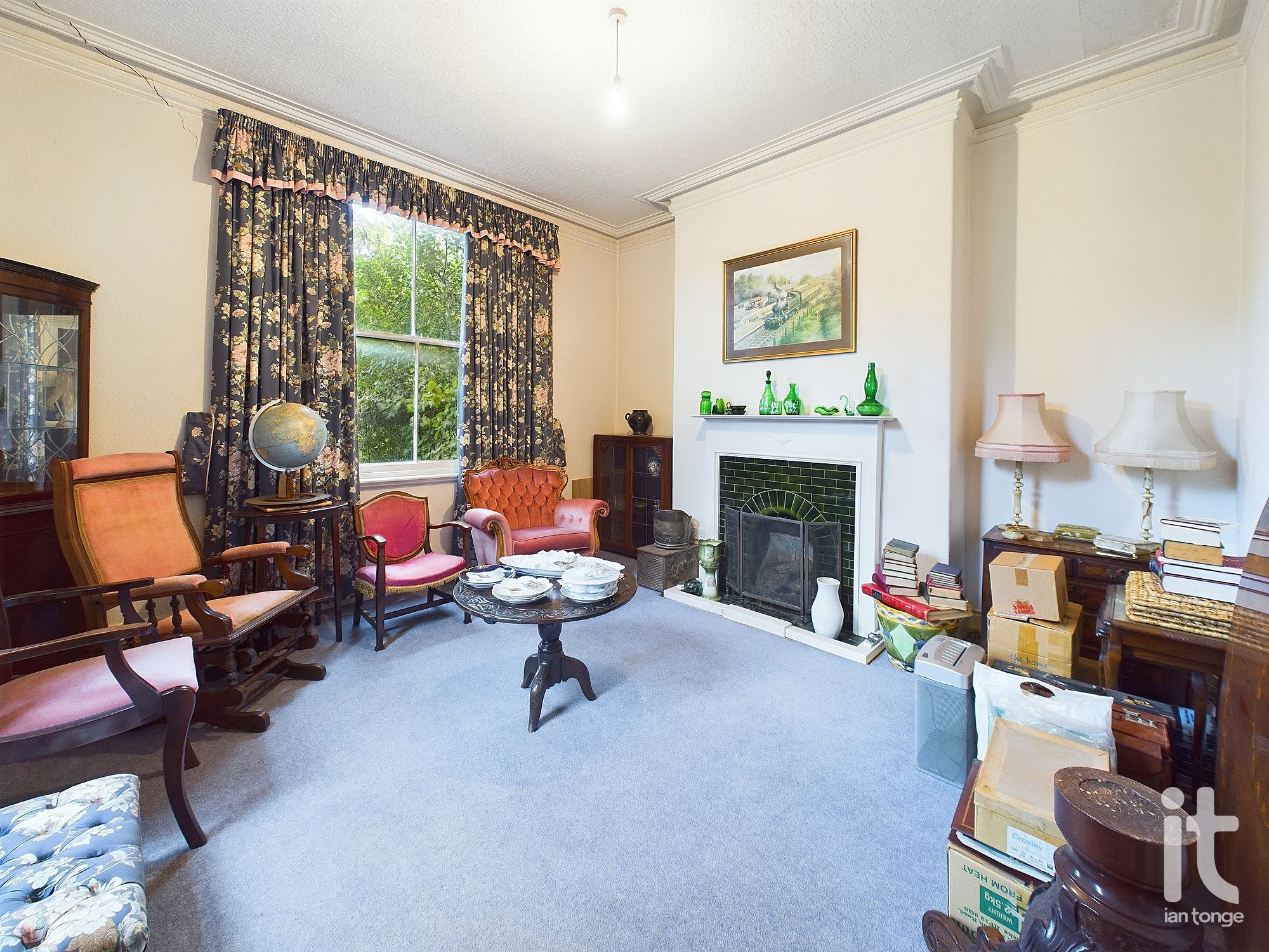 4 bedroom semi-detached house Under Offer in Stockport - Photograph 11.