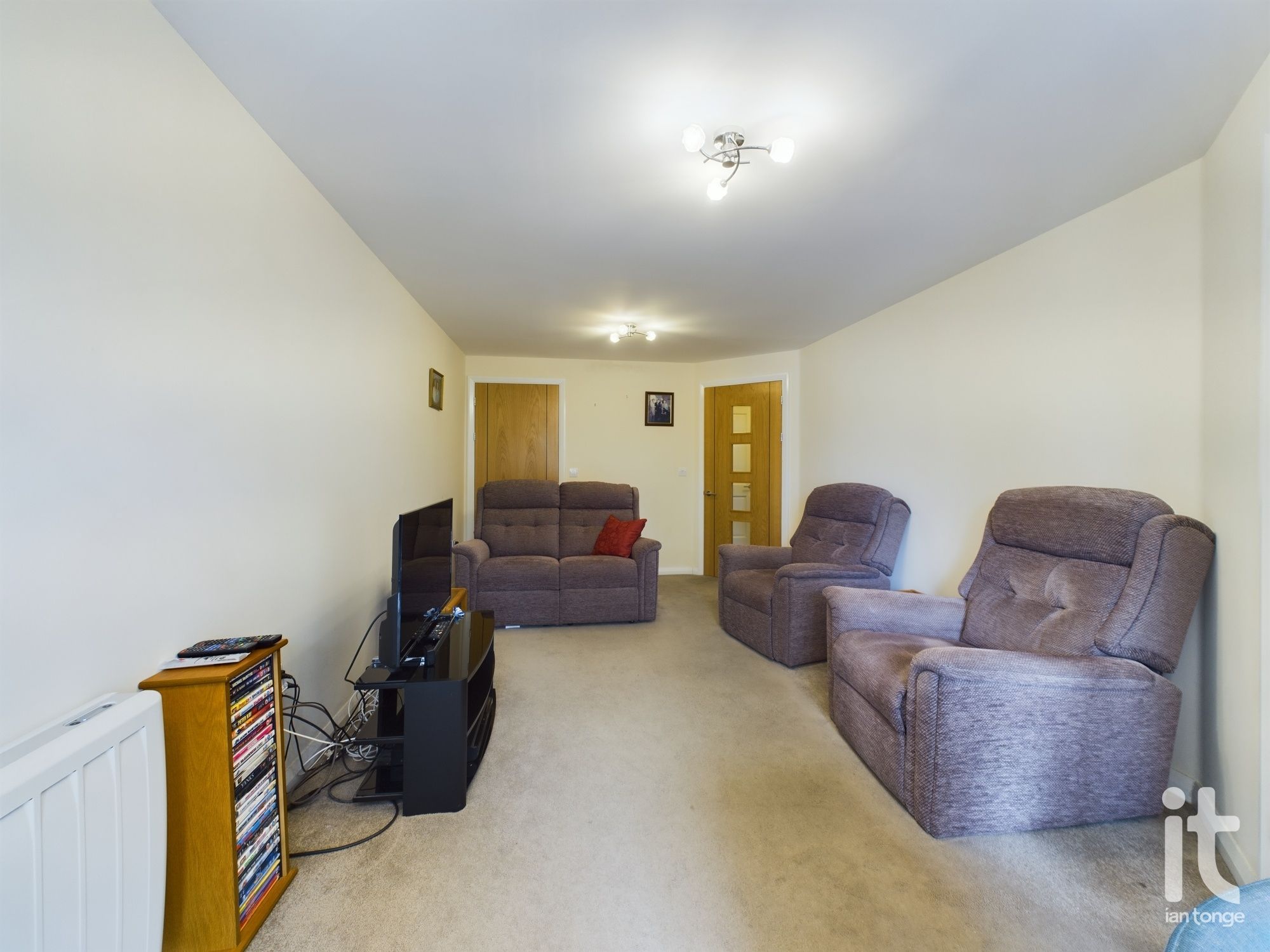 1 bedroom apartment flat/apartment Under Offer in Stockport - Photograph 12.