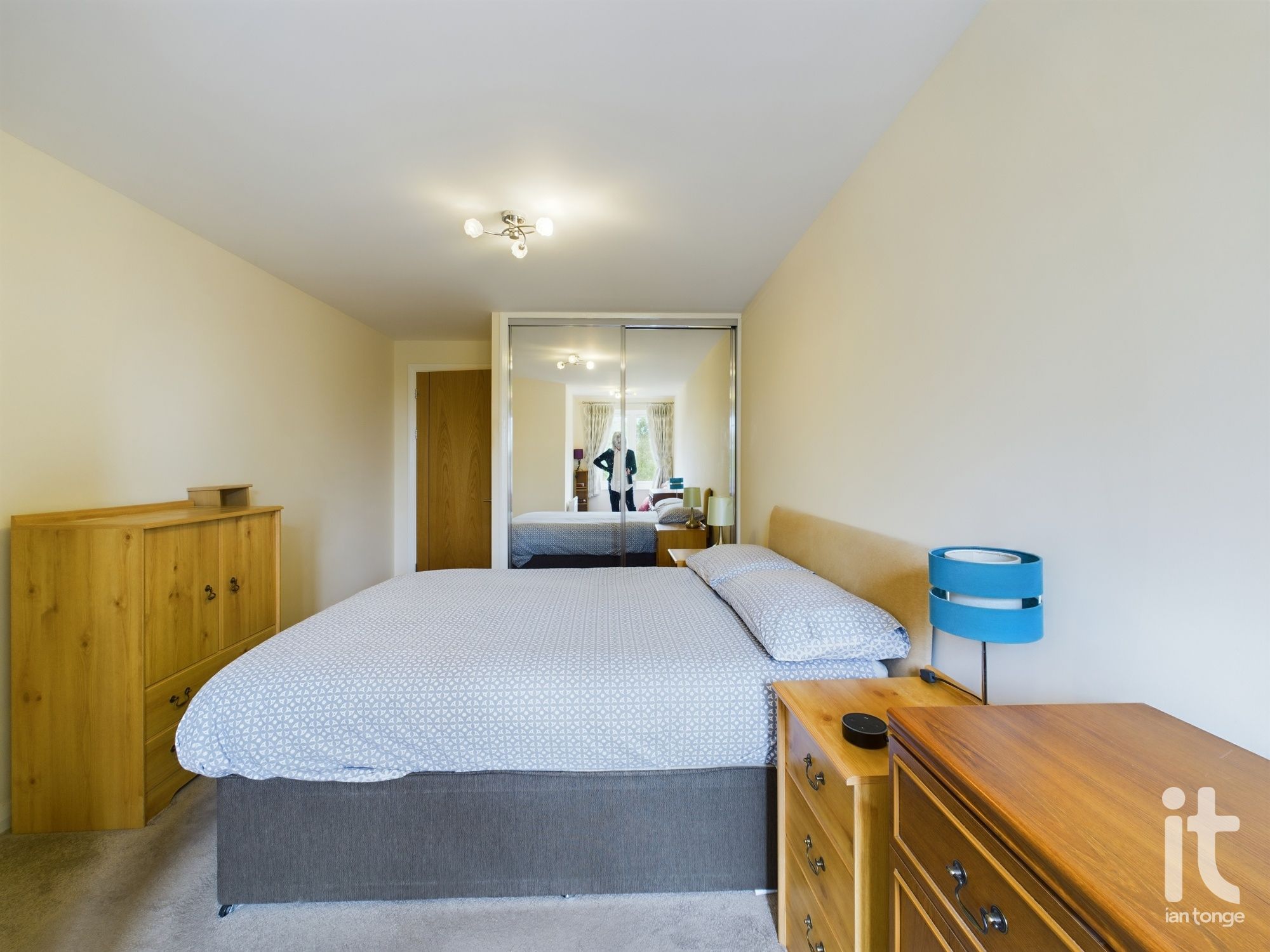 1 bedroom apartment flat/apartment Under Offer in Stockport - Photograph 8.