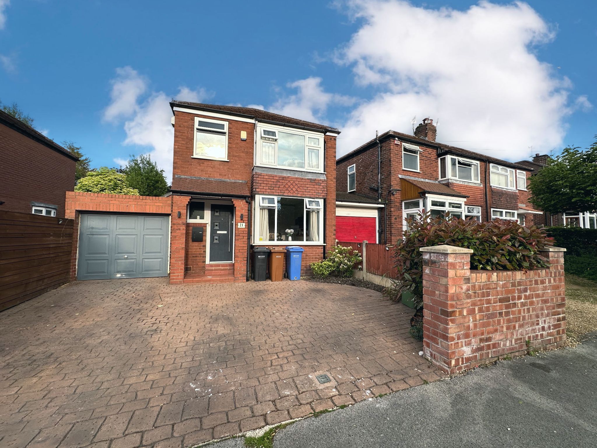 3 bedroom detached house Sold in Stockport - Photograph 1.