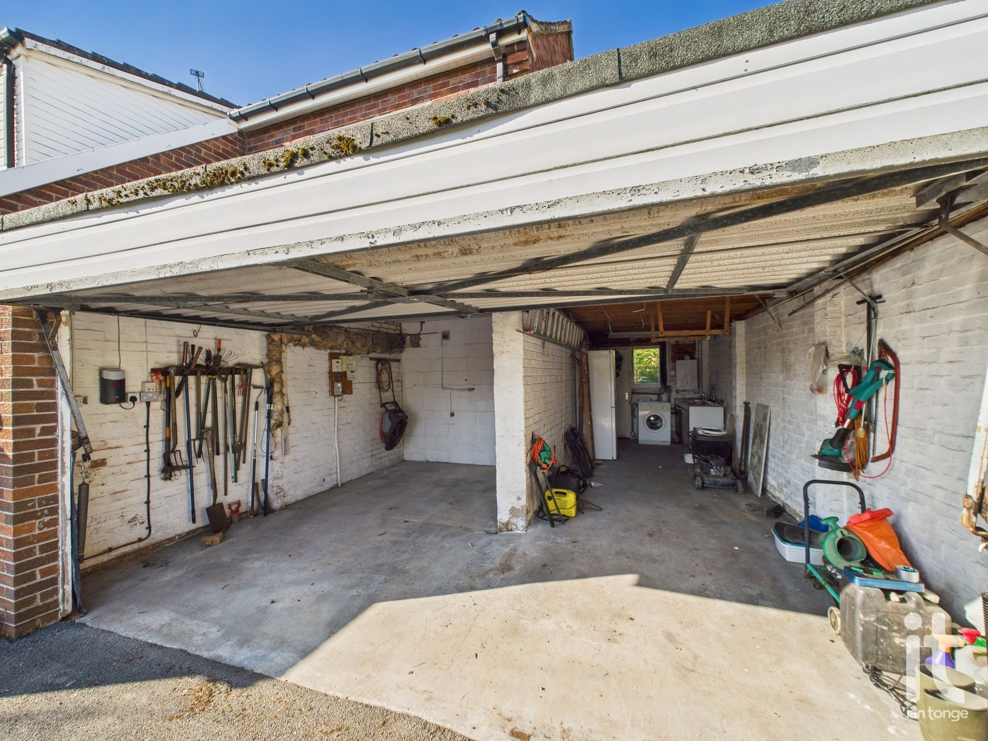 3 bedroom detached house For Sale in Stockport - Photograph 41.