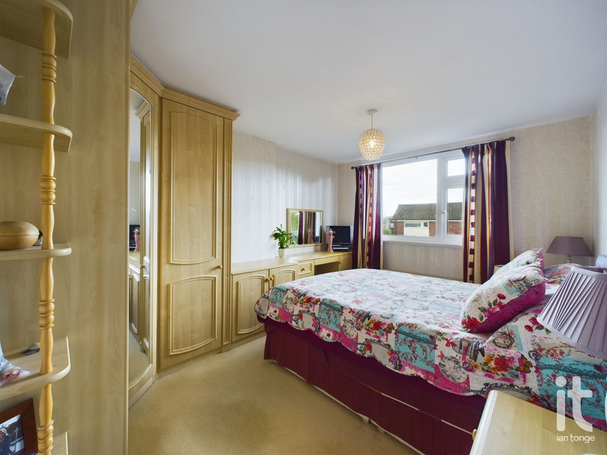 3 bedroom semi-detached house Under Offer in Stockport - Photograph 22.