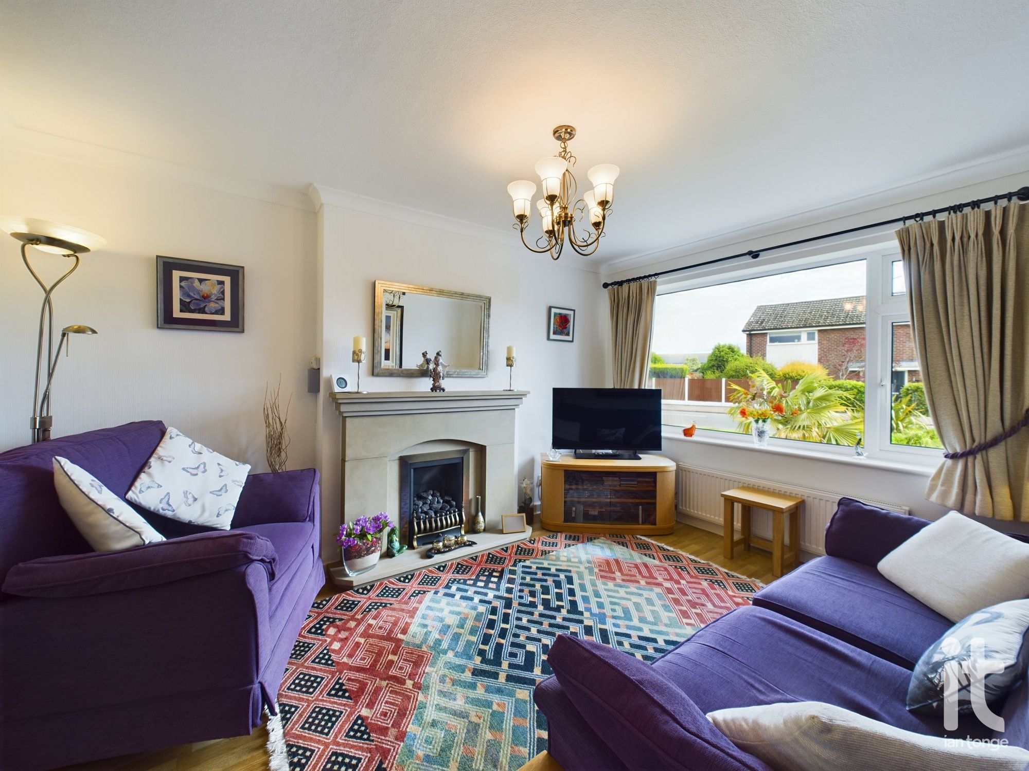 3 bedroom semi-detached house Under Offer in Stockport - Photograph 7.