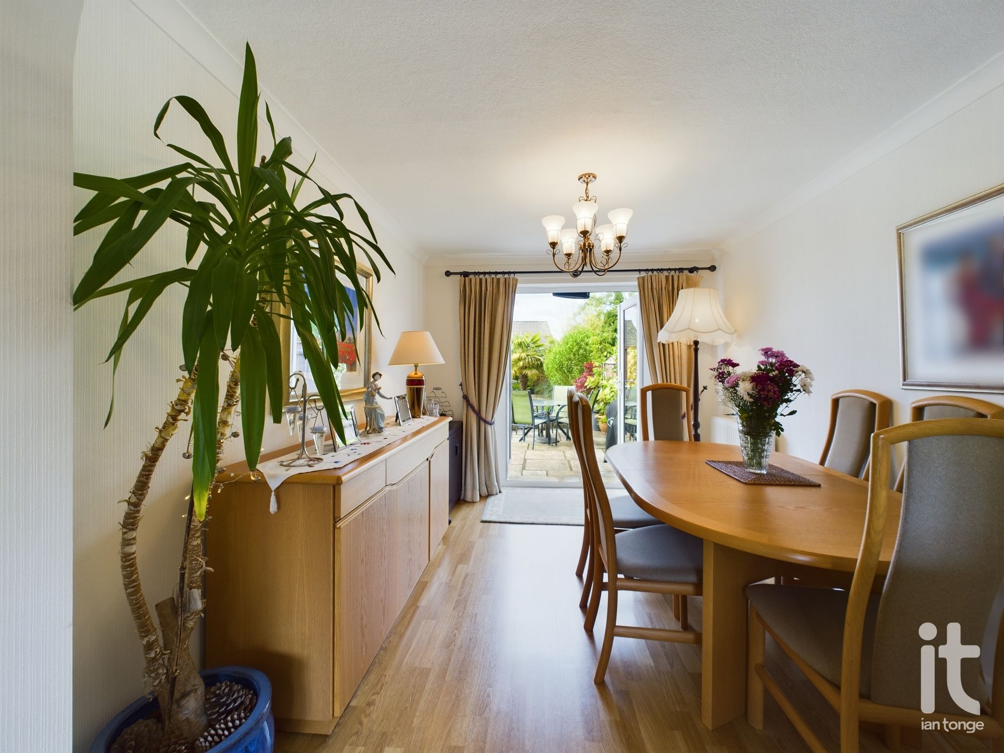 3 bedroom semi-detached house Under Offer in Stockport - Photograph 4.