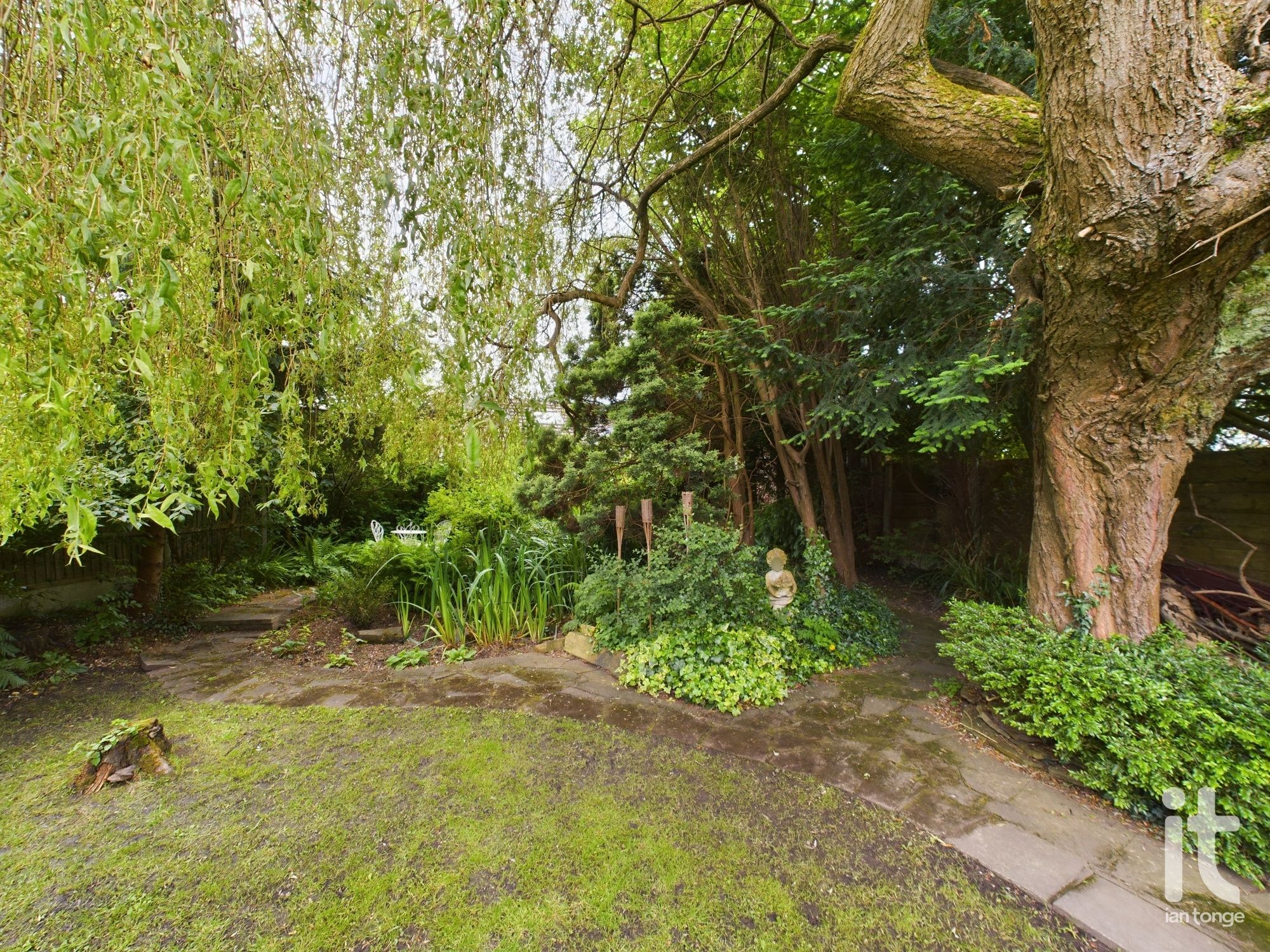 3 bedroom detached house SSTC in Stockport - Photograph 22.