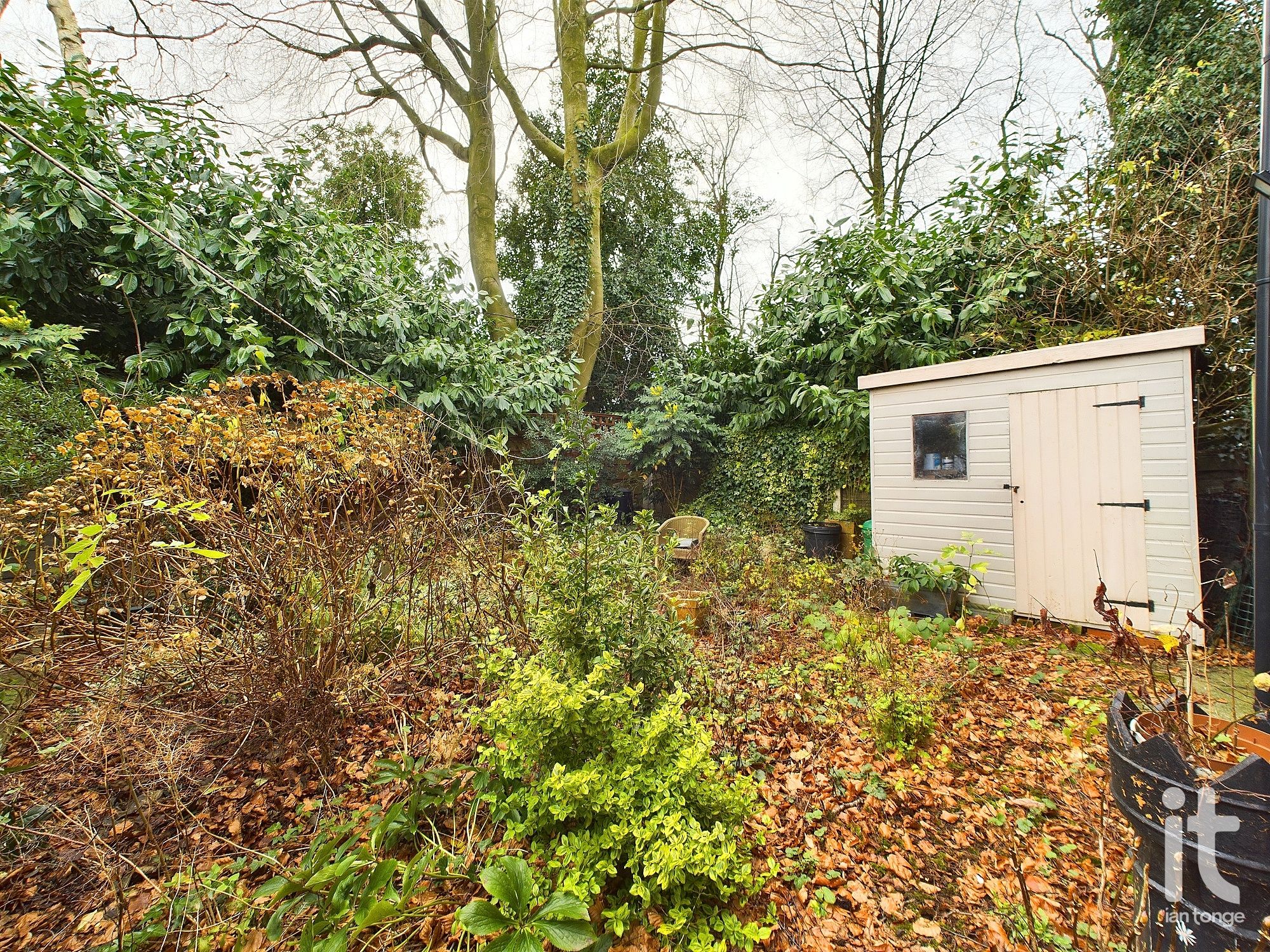 3 bedroom semi-detached house SSTC in Stockport - Photograph 17.