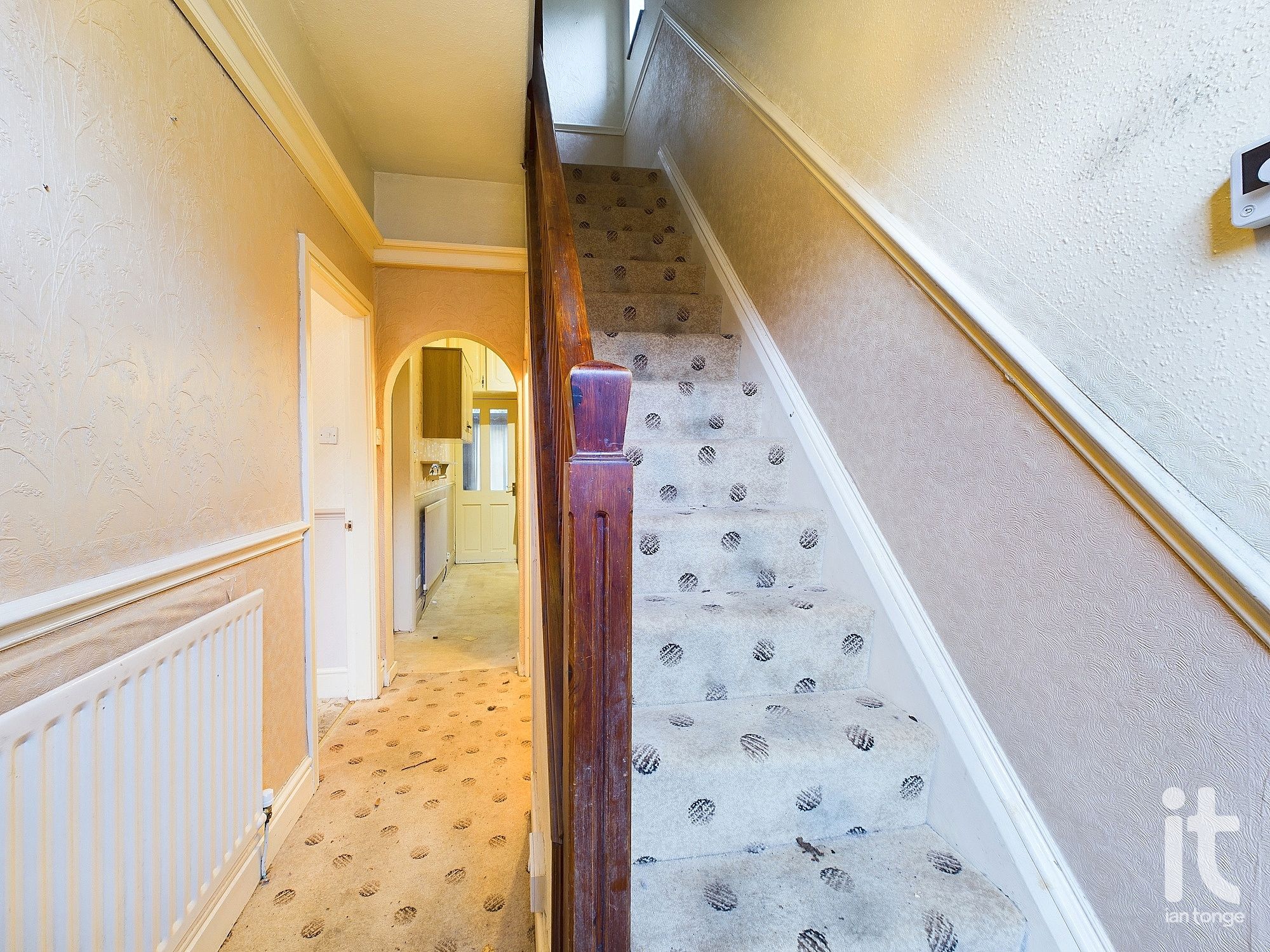 3 bedroom semi-detached house SSTC in Stockport - Photograph 4.
