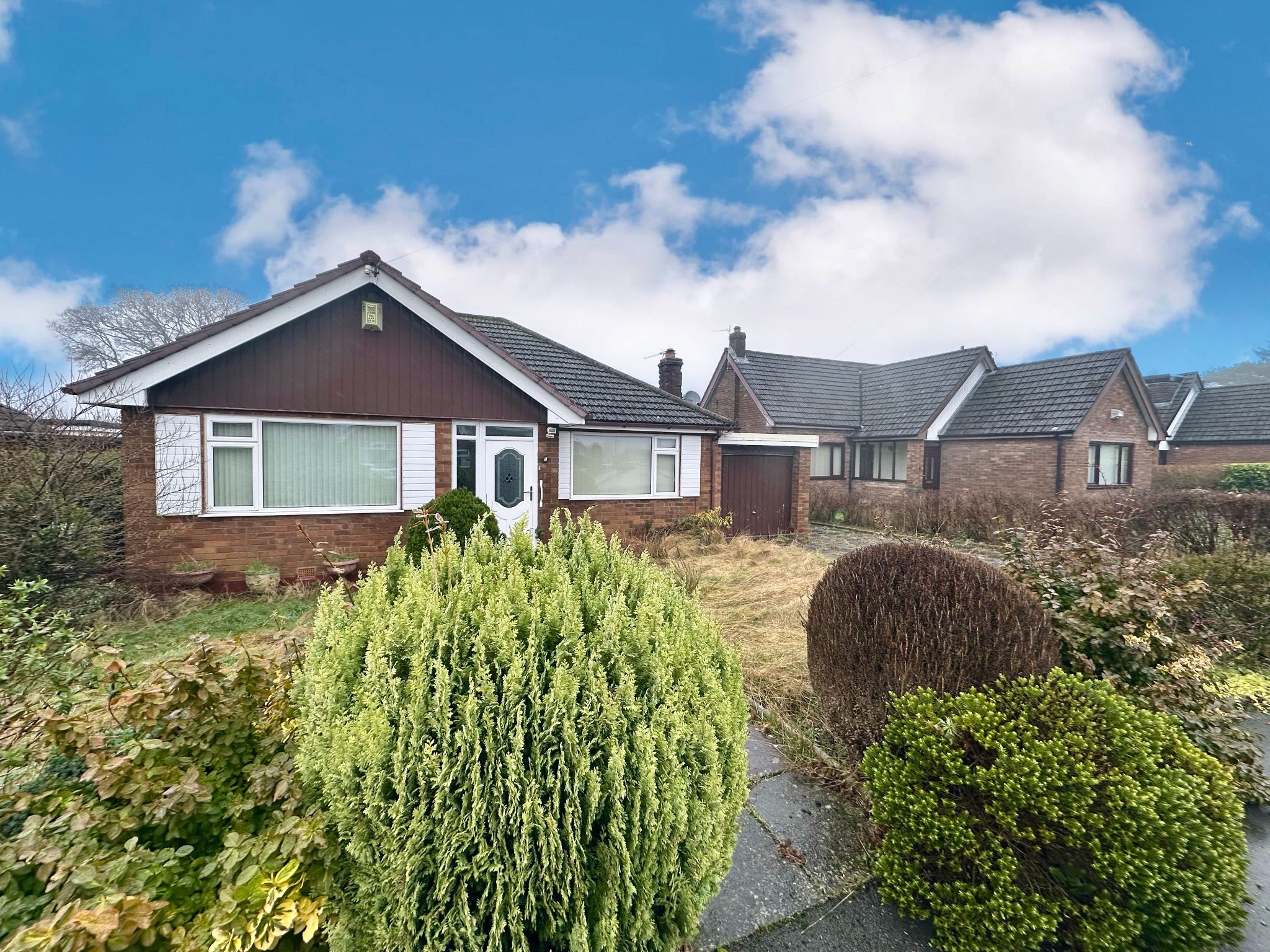 3 bedroom detached bungalow SSTC in Stockport - Photograph 1.