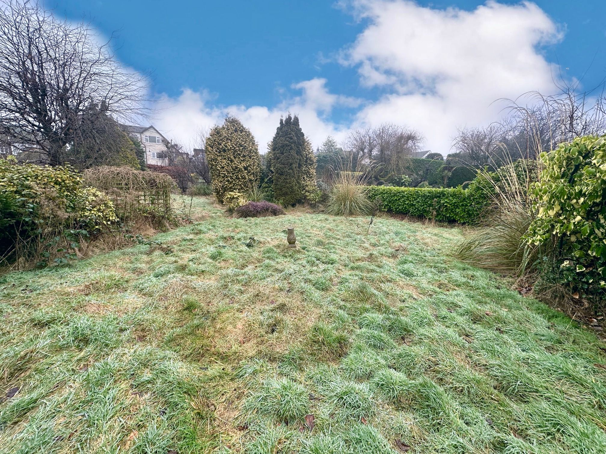 3 bedroom detached bungalow SSTC in Stockport - Photograph 23.