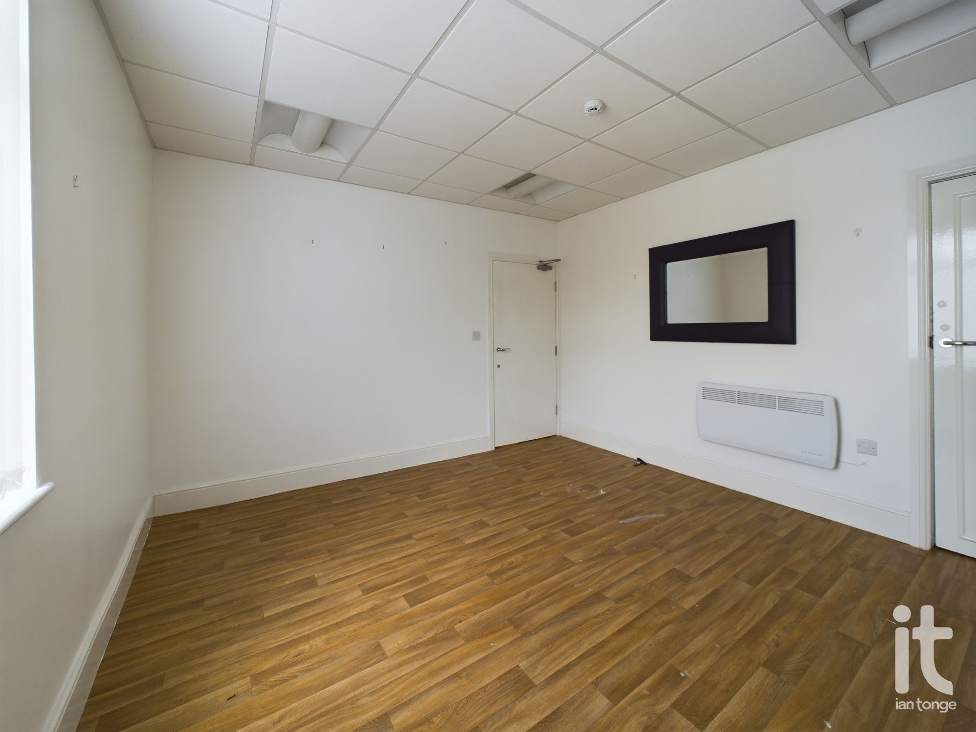 Commercial Property For Sale in Tameside - Photograph 12.