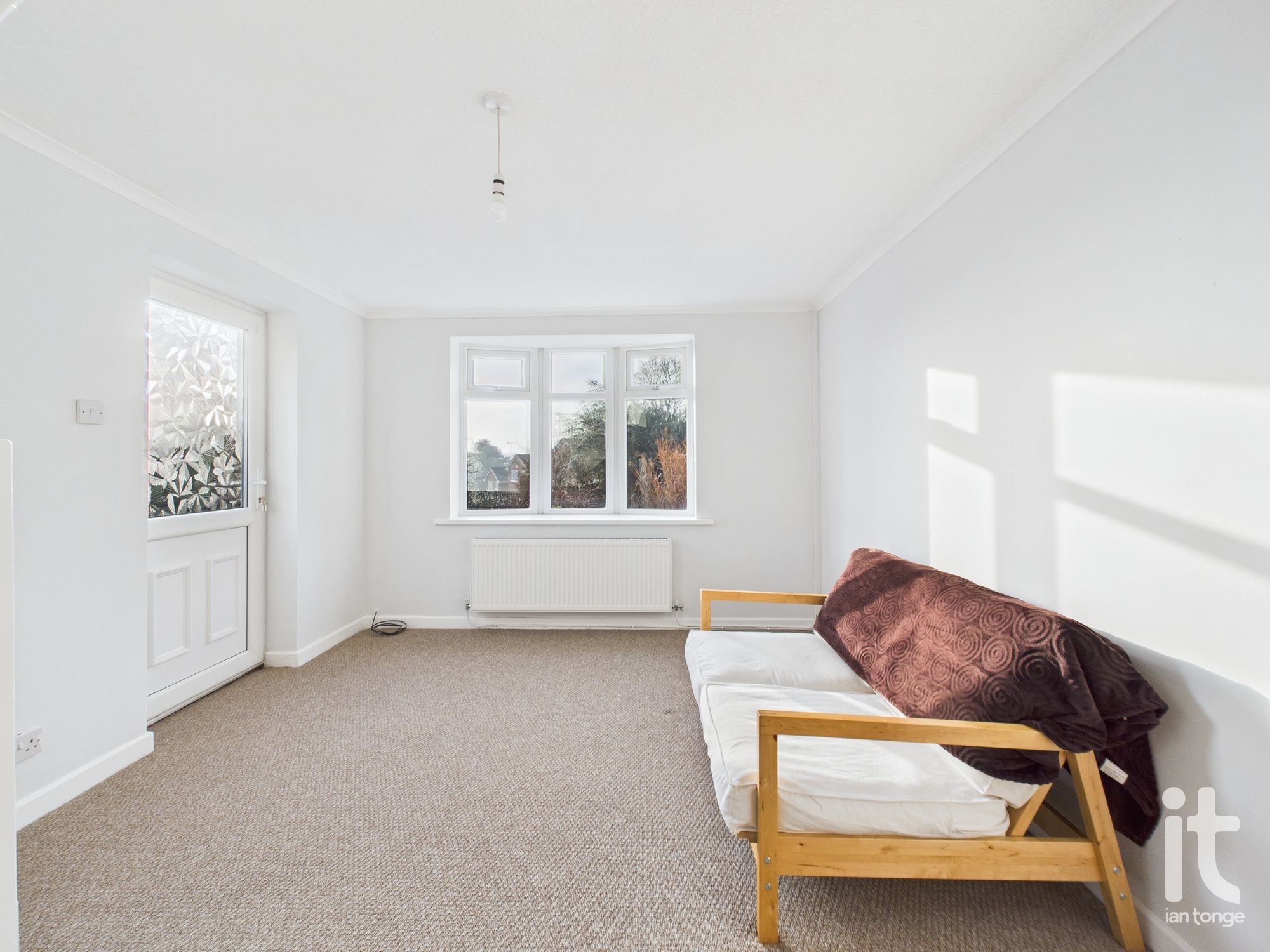 3 bedroom link detached bungalow SSTC in Stockport - Photograph 30.