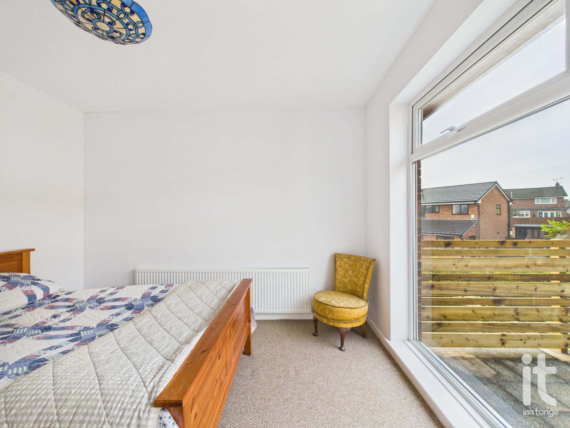 3 bedroom link detached bungalow SSTC in Stockport - Photograph 26.