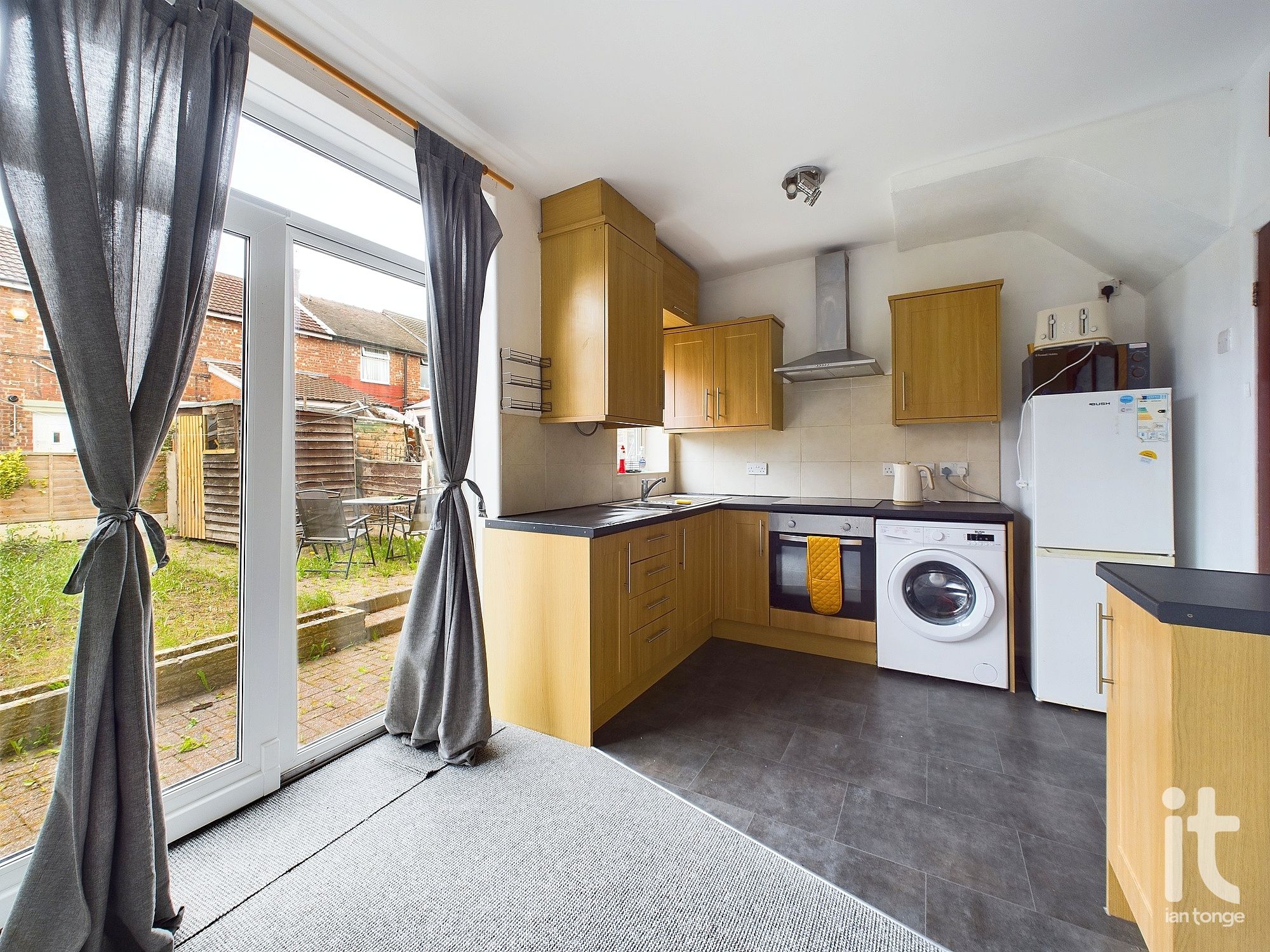 2 bedroom mews house SSTC in Stockport - Photograph 2.