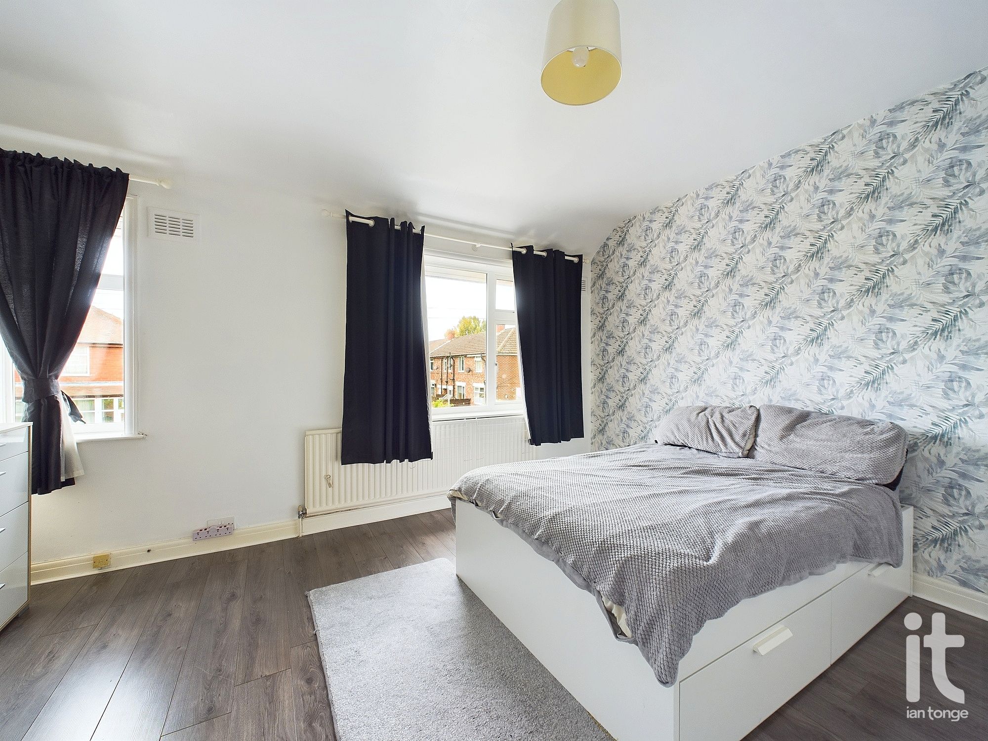 2 bedroom mews house SSTC in Stockport - Photograph 11.