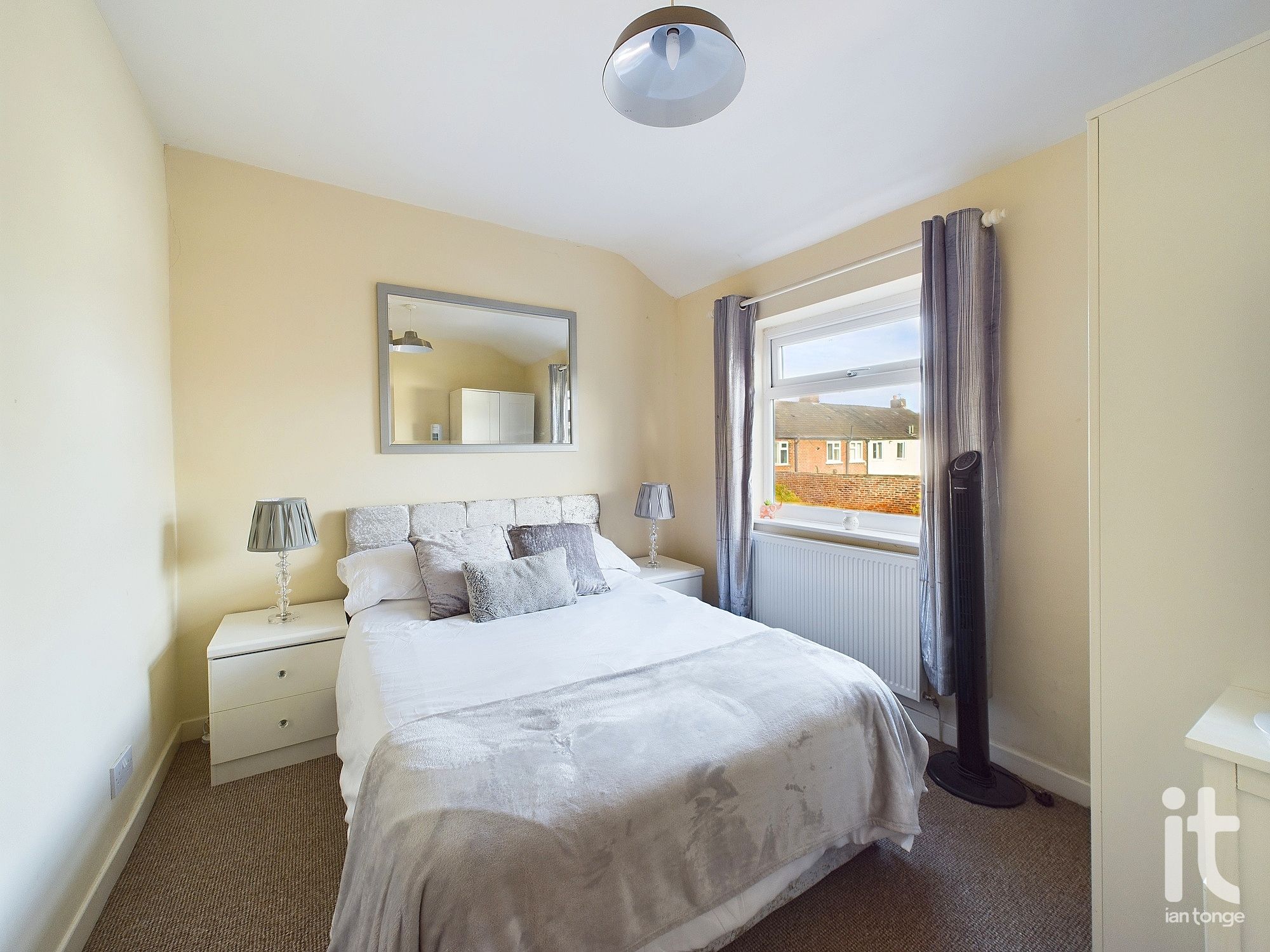 2 bedroom mid terraced house Under Offer in Stockport - Photograph 12.