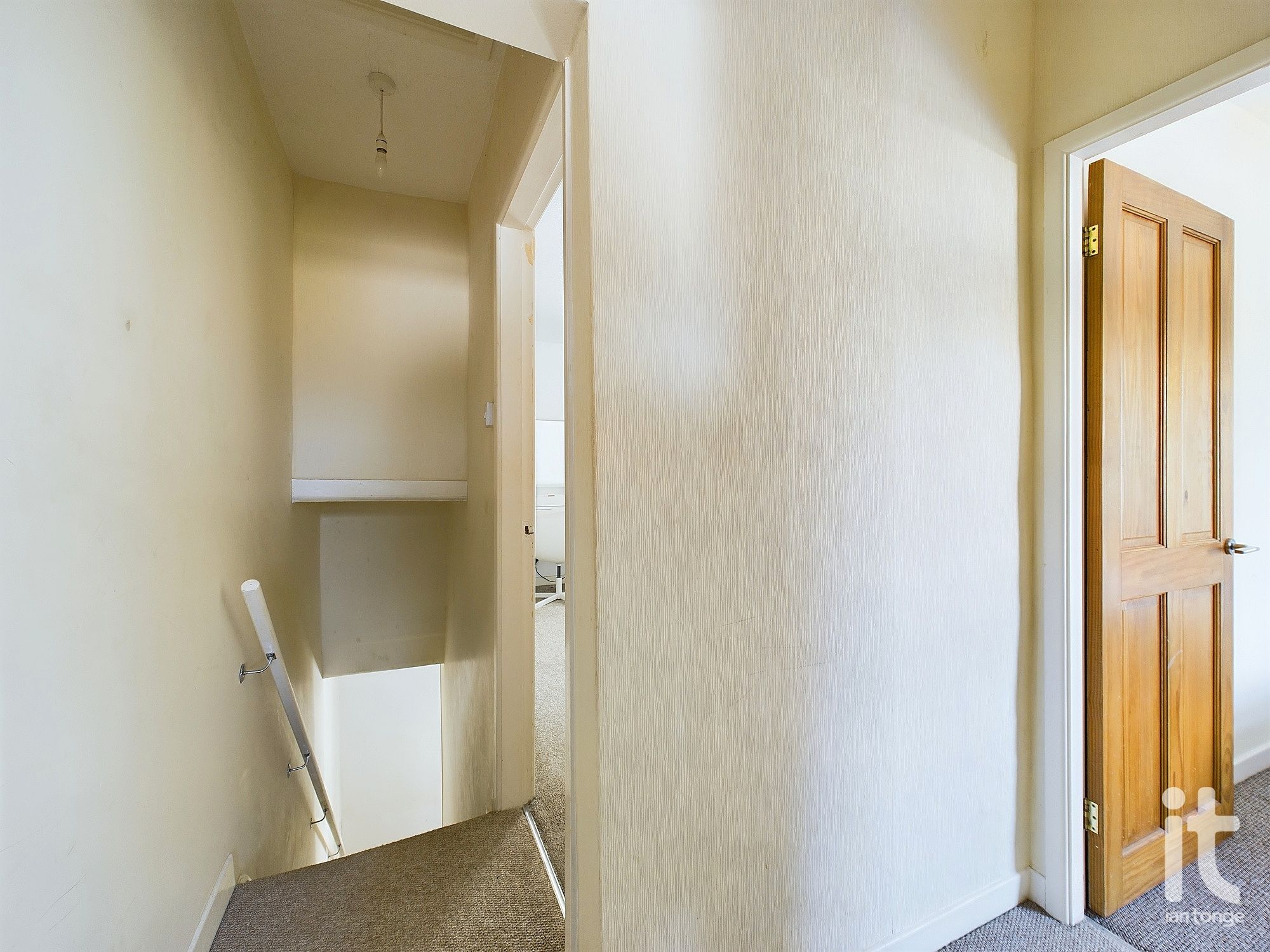 2 bedroom mid terraced house Under Offer in Stockport - Photograph 9.