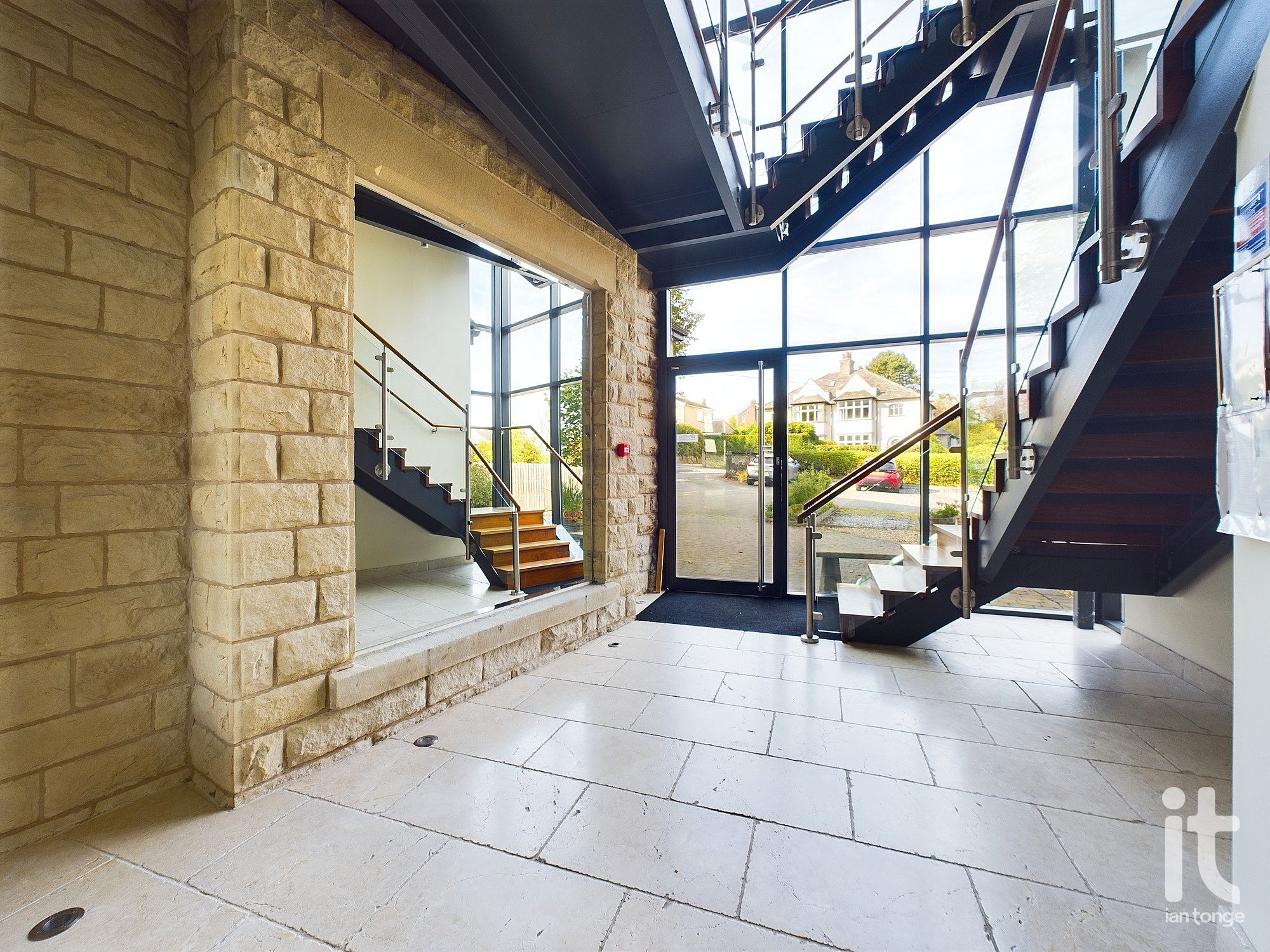 2 bedroom penthouse flat/apartment Under Offer in High Peak - Photograph 52.