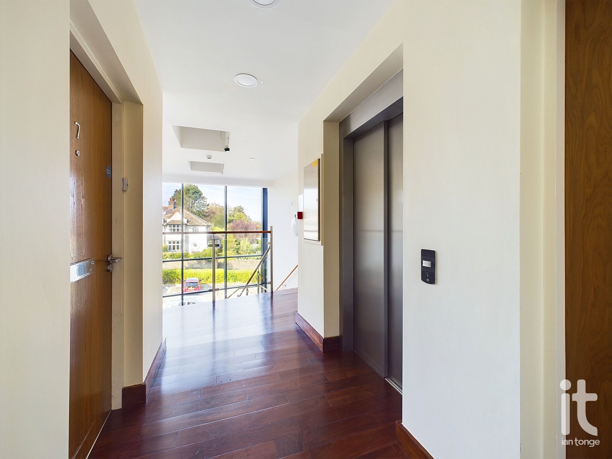 2 bedroom penthouse flat/apartment Under Offer in High Peak - Photograph 47.