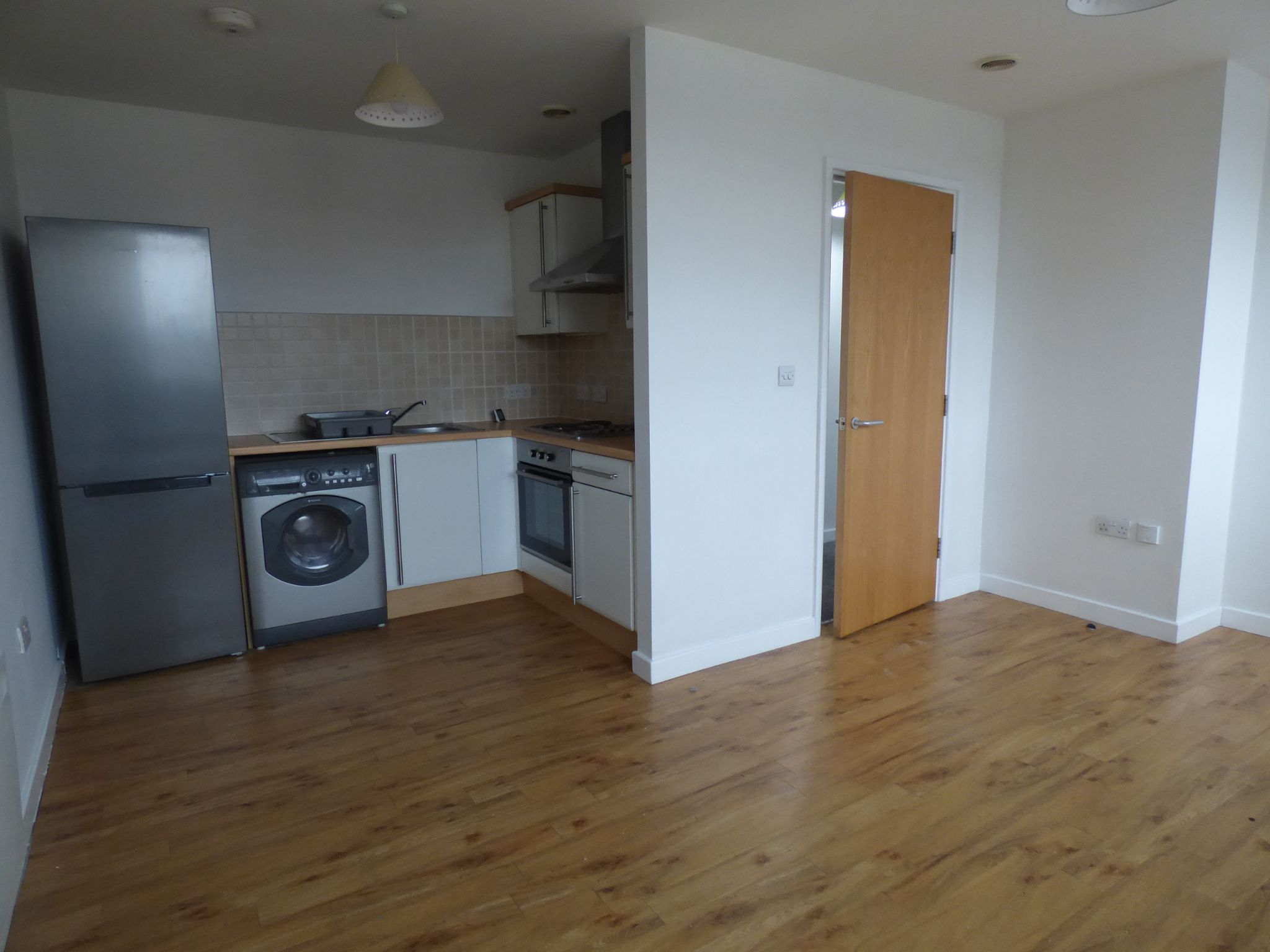 1 bedroom apartment flat/apartment Let in Stockport - Photograph 9.