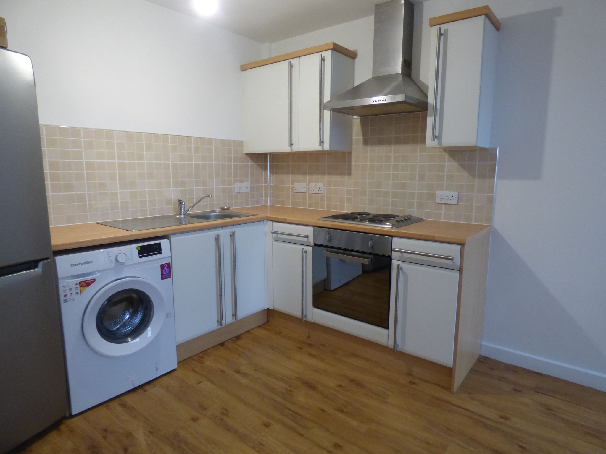 1 bedroom apartment flat/apartment Let in Stockport - Photograph 3.