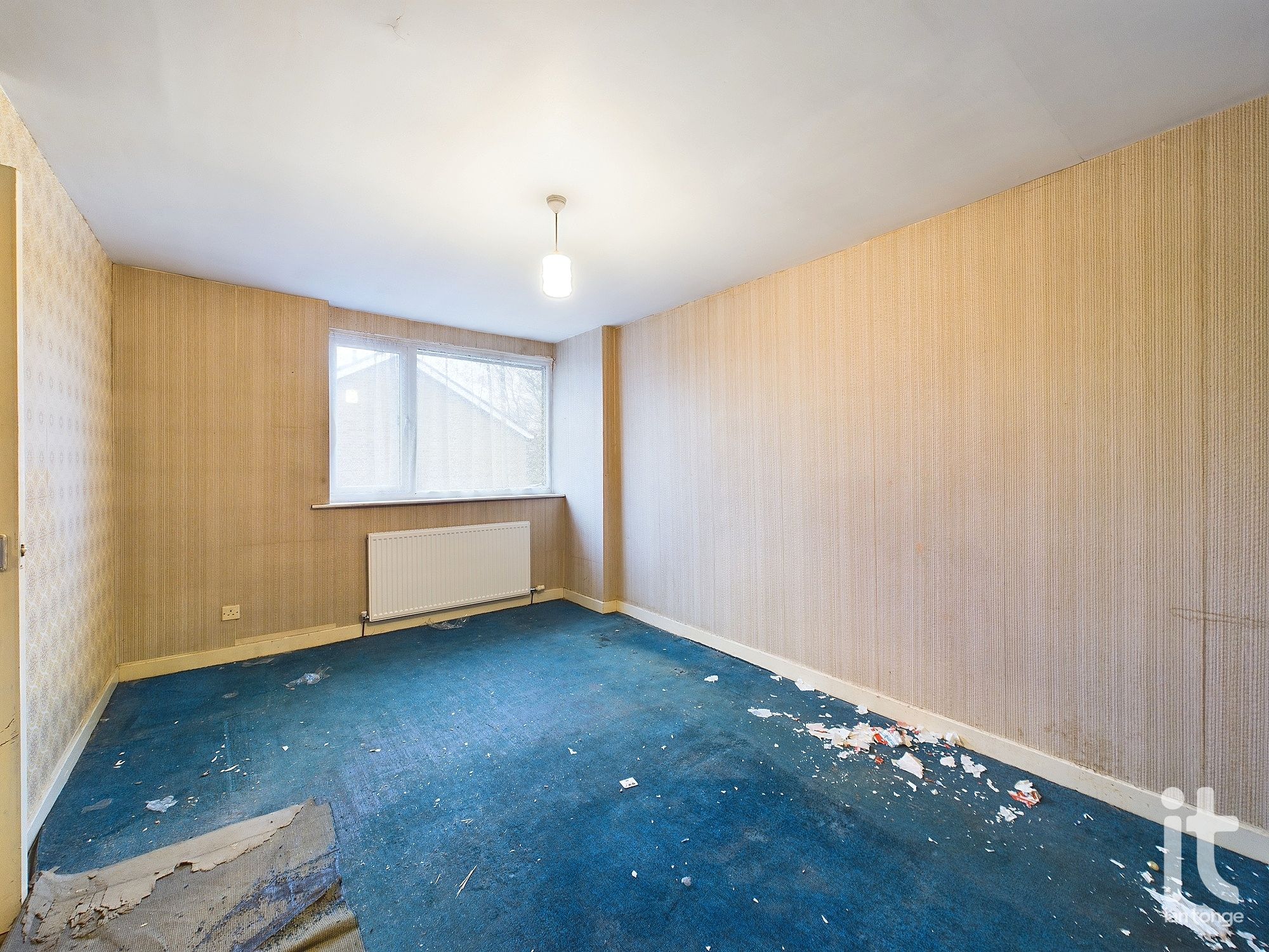 2 bedroom mid terraced house Under Offer in Stockport - Photograph 23.