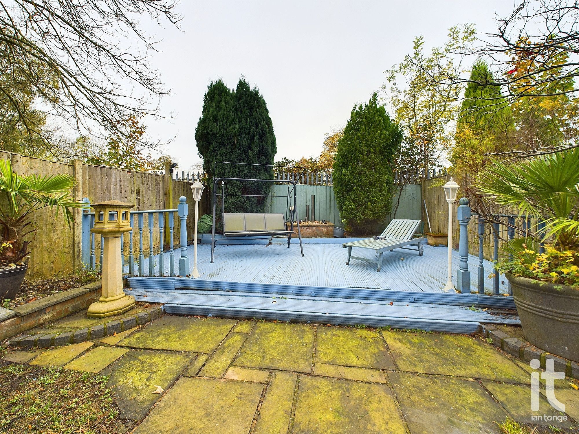 3 bedroom semi-detached house SSTC in Stockport - Photograph 22.