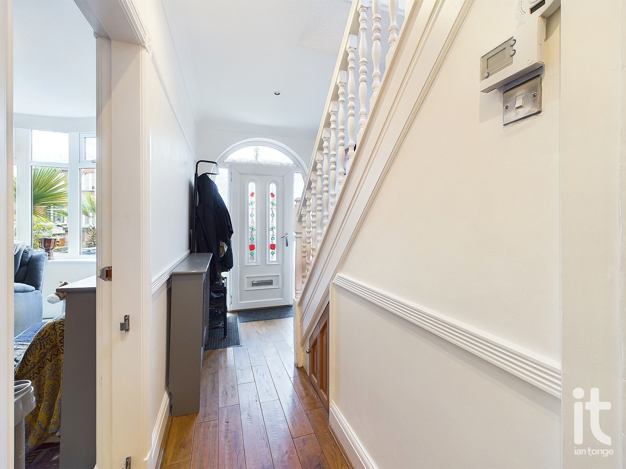 3 bedroom semi-detached house SSTC in Stockport - Photograph 6.