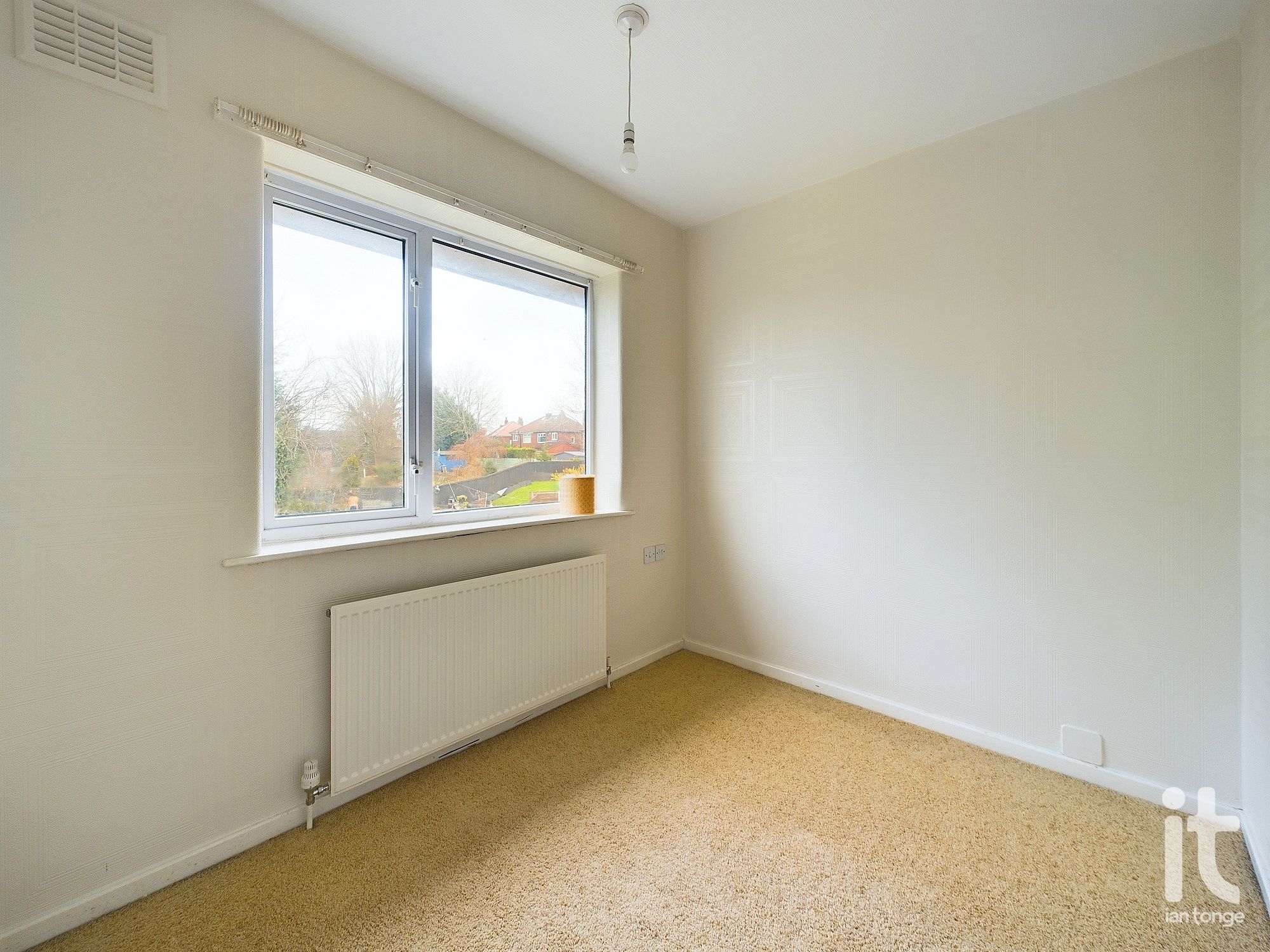 3 bedroom semi-detached house SSTC in Stockport - Photograph 21.