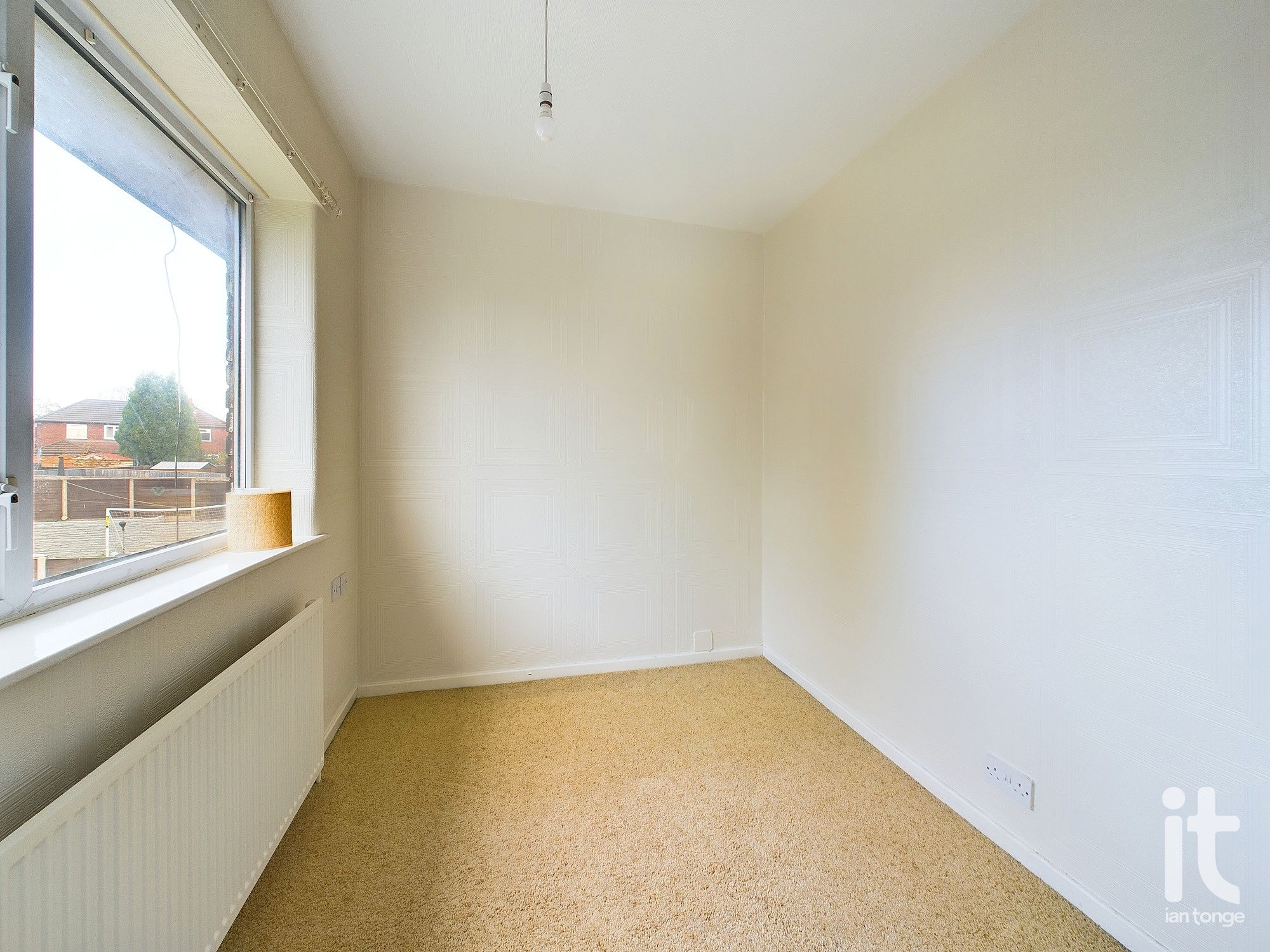 3 bedroom semi-detached house SSTC in Stockport - Photograph 20.