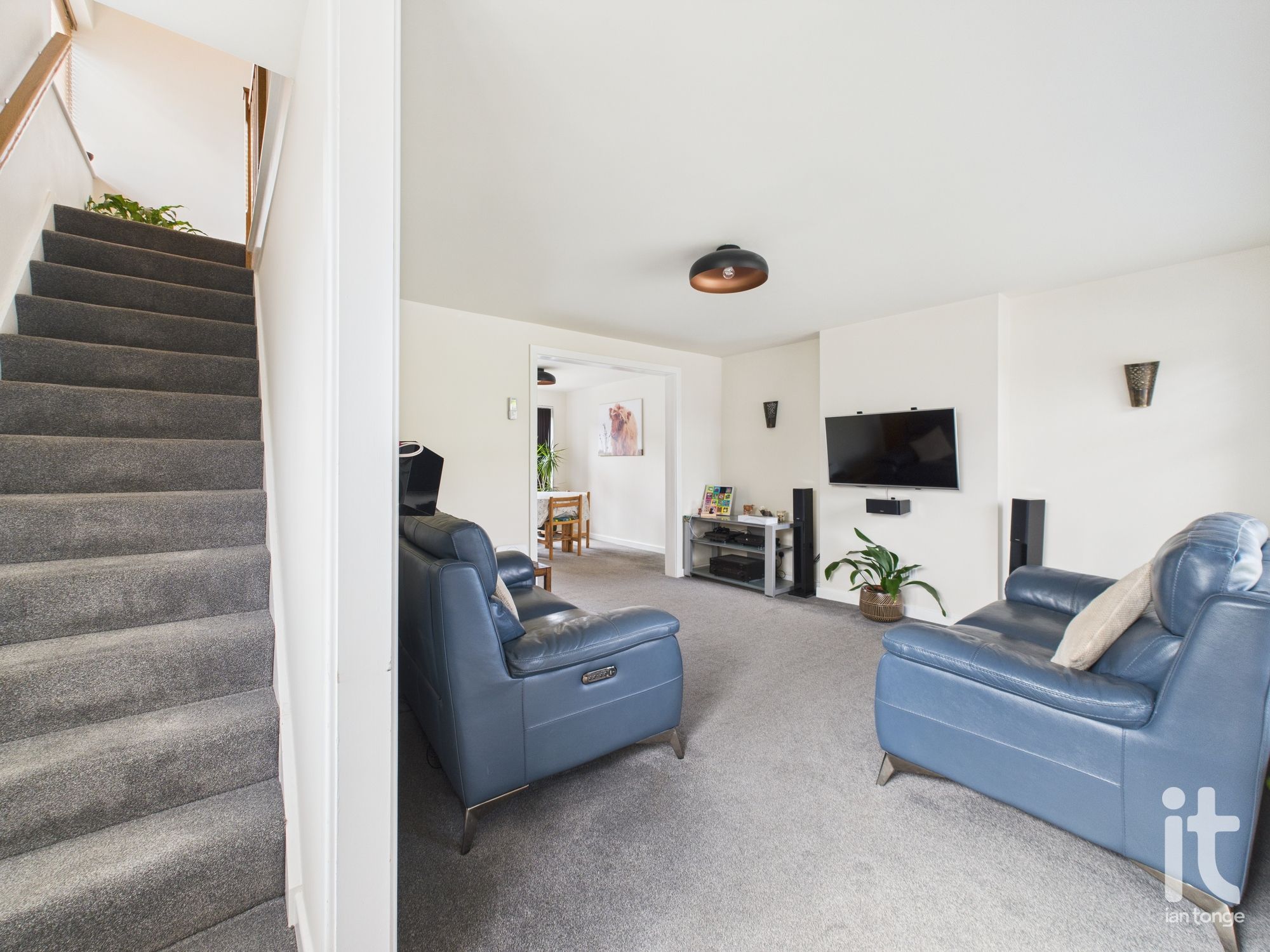 3 bedroom semi-detached house Under Offer in Stockport - Photograph 8.