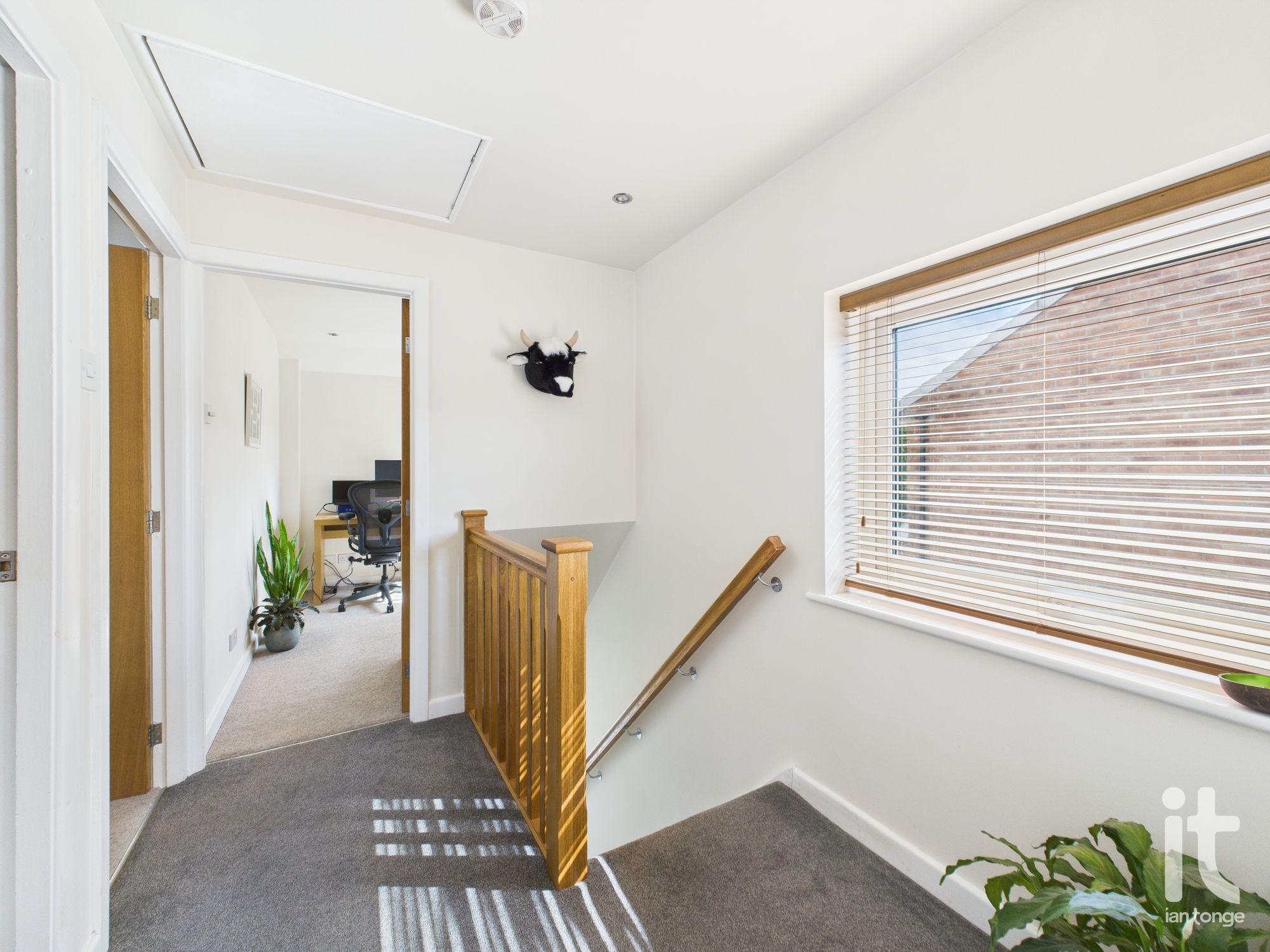 3 bedroom semi-detached house Under Offer in Stockport - Photograph 16.