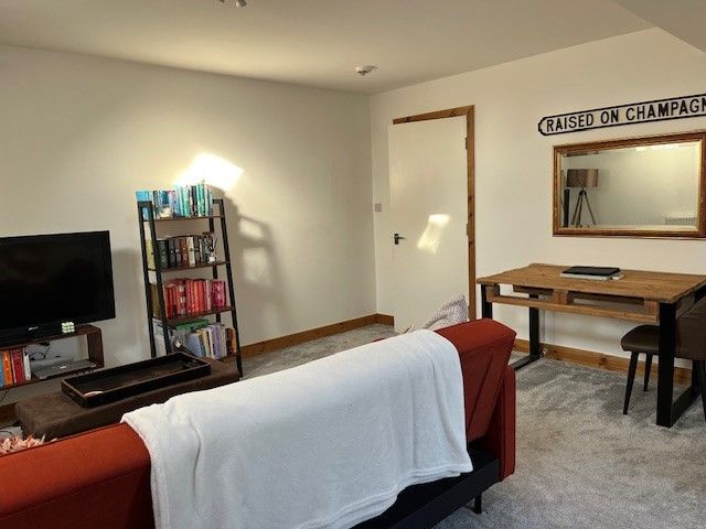 1 bedroom apartment flat/apartment To Let in Manchester - Photograph 4.