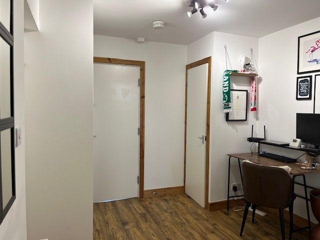 1 bedroom apartment flat/apartment To Let in Manchester - Photograph 8.