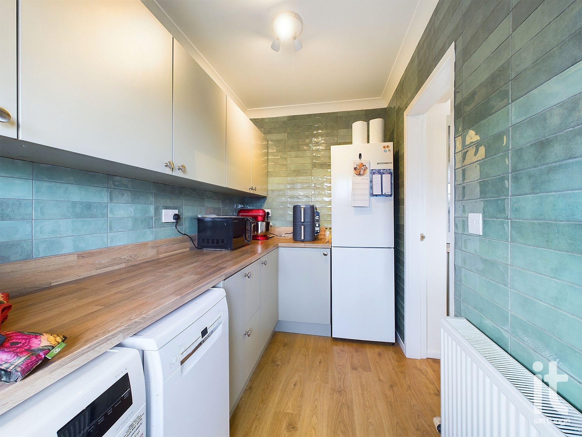 4 bedroom detached house For Sale in Stockport - Photograph 17.