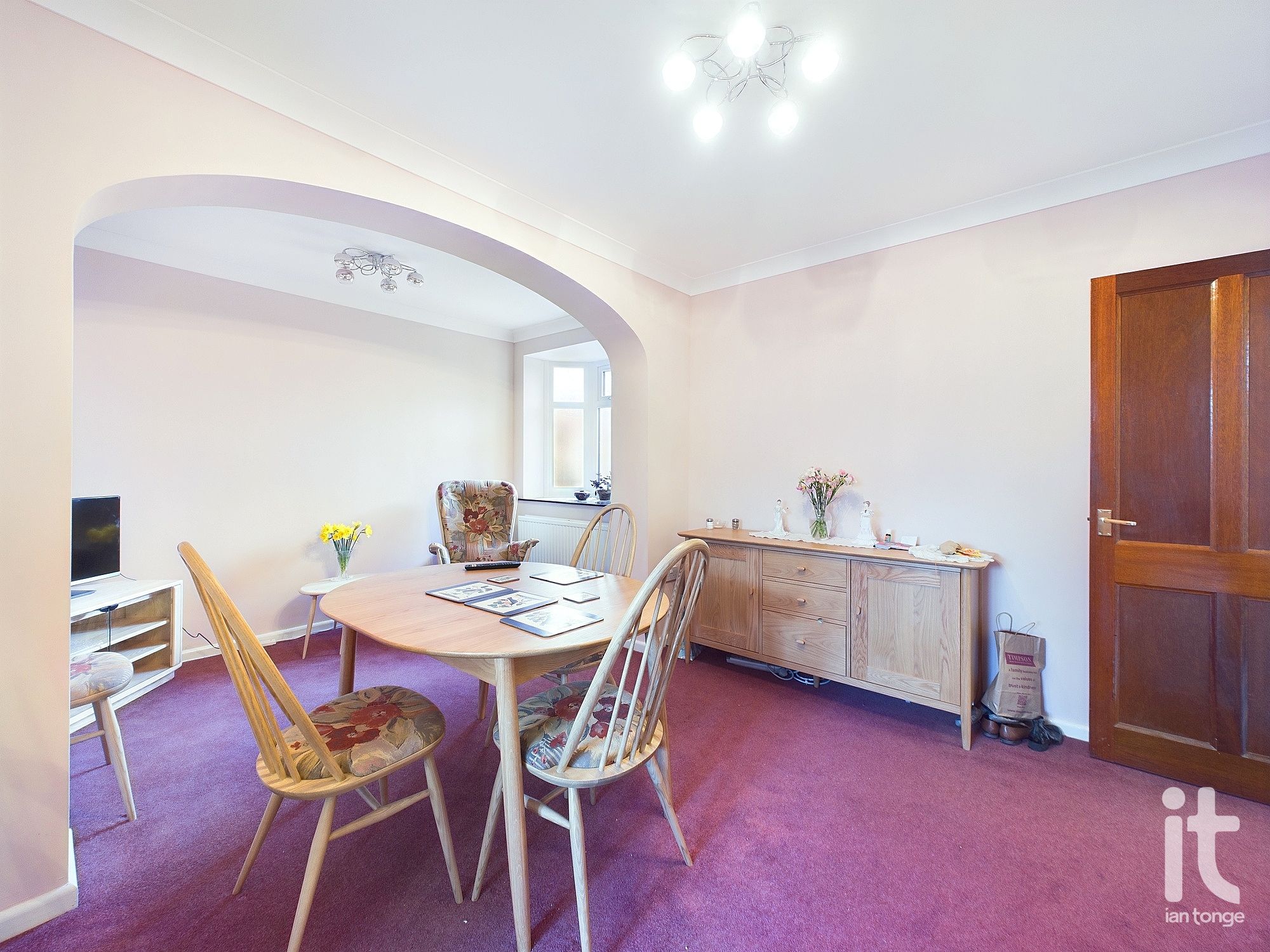 4 bedroom detached house For Sale in Stockport - Photograph 7.