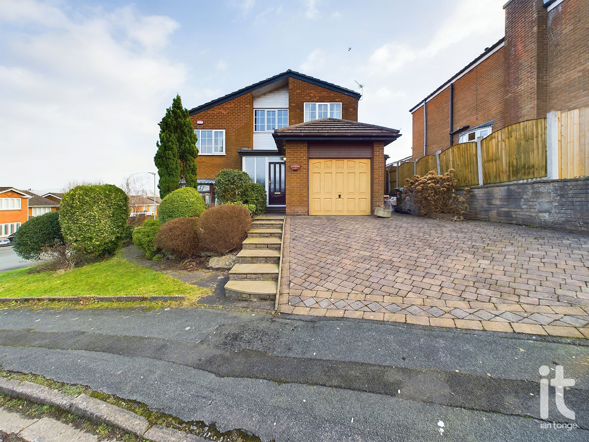 4 bedroom detached house For Sale in Stockport - Photograph 37.